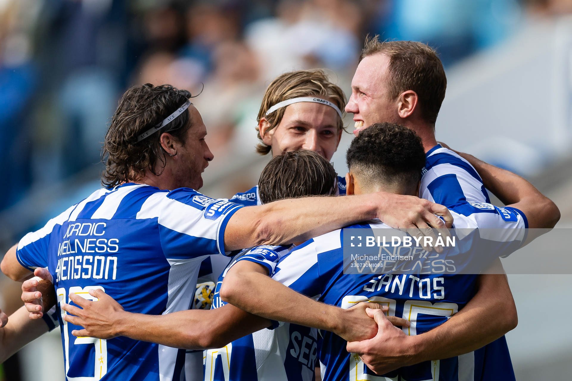 IFK Göteborgs Adam Carlén jublar