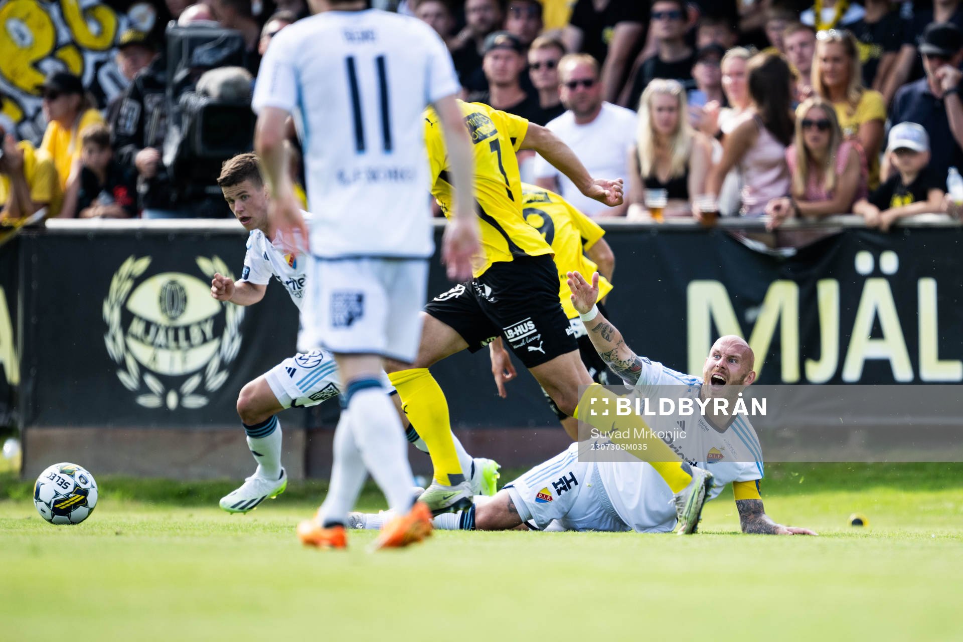 Djurgårdens Magnus Eriksson reagerar