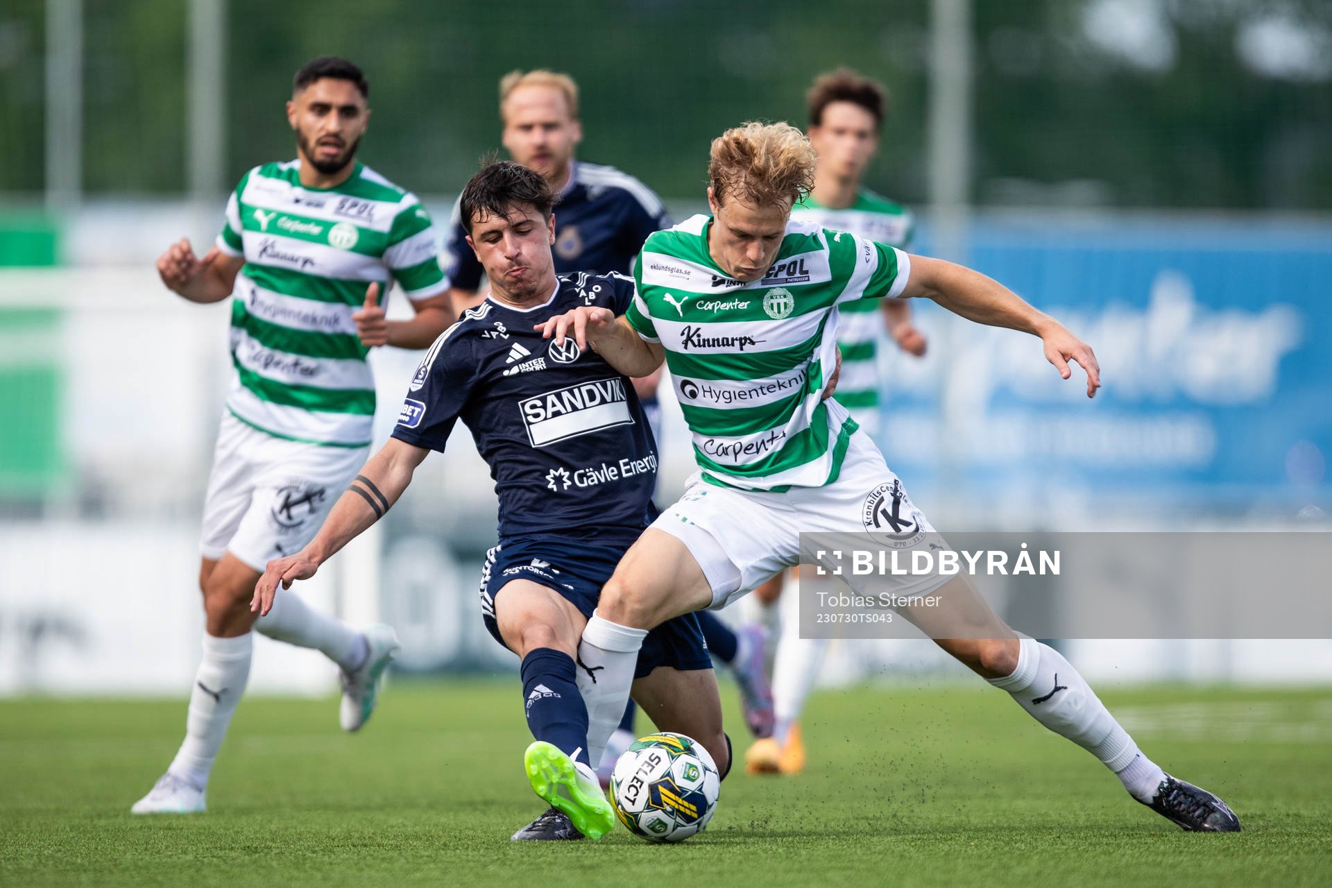 Gefles Antonio Yakoub och Västerås SKs Herman Magnusson