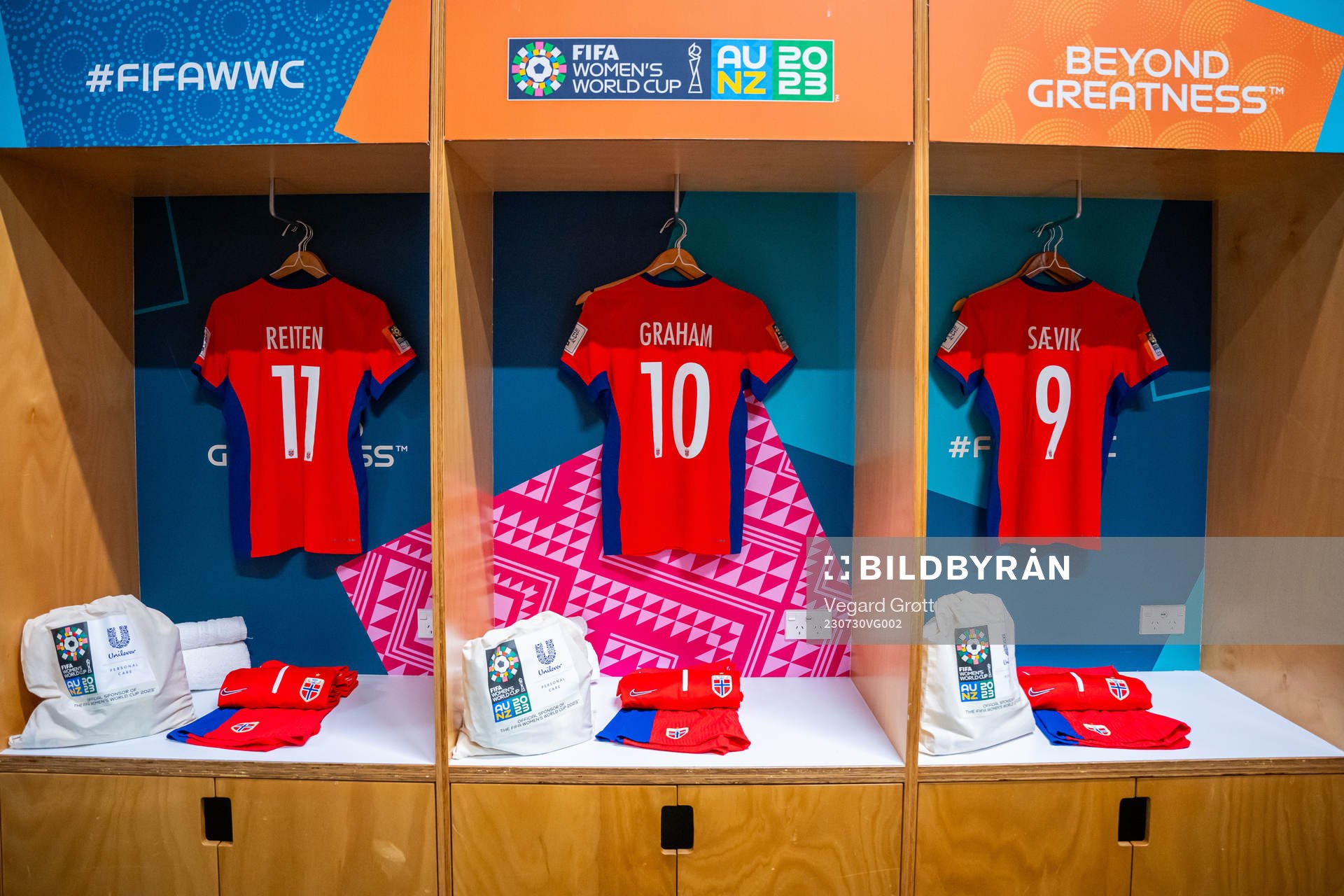 The kits of Guro Reiten, Caroline Graham Hansen and Karina