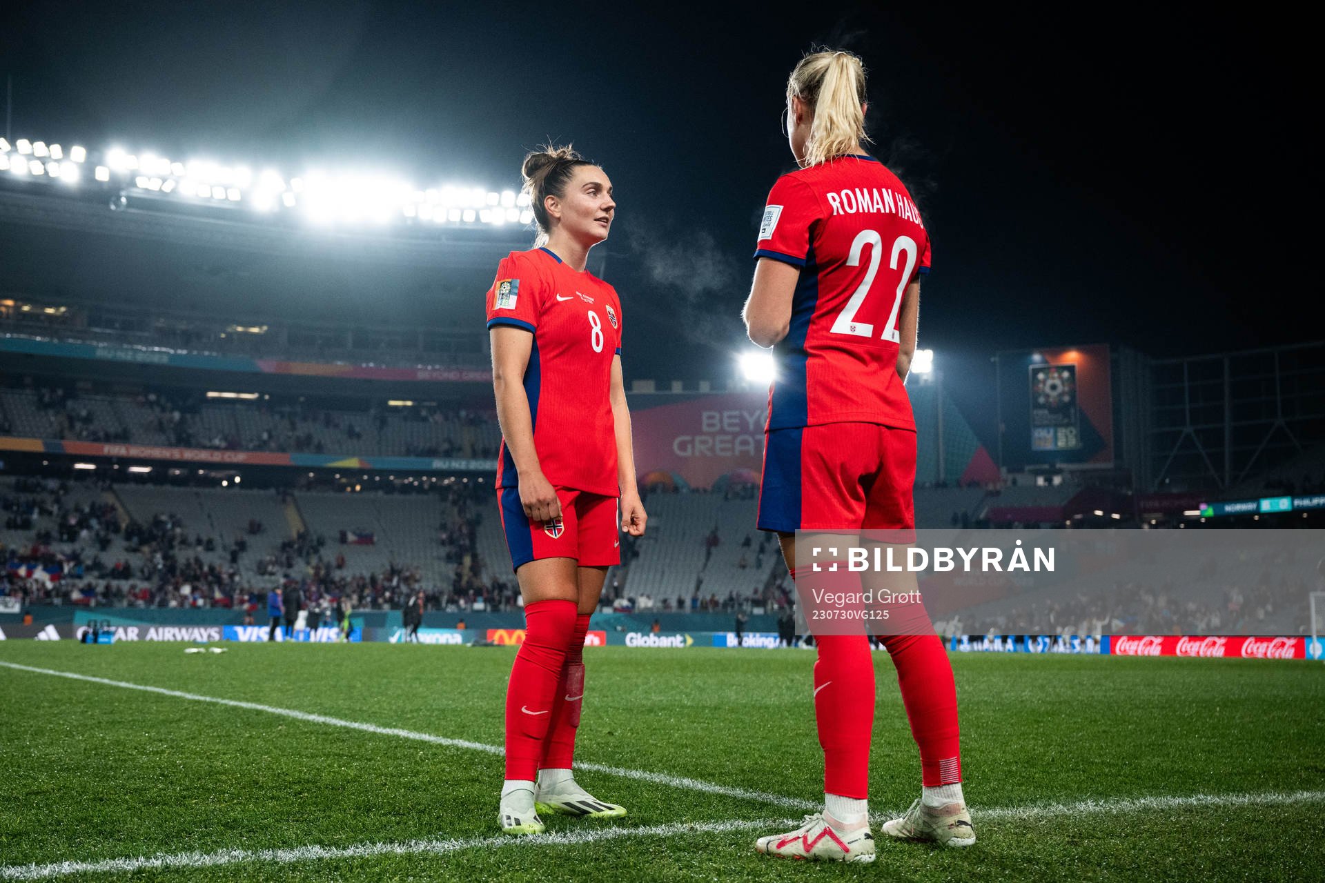 Vilde Bøe Risa and Sophie Román Haug of Norway