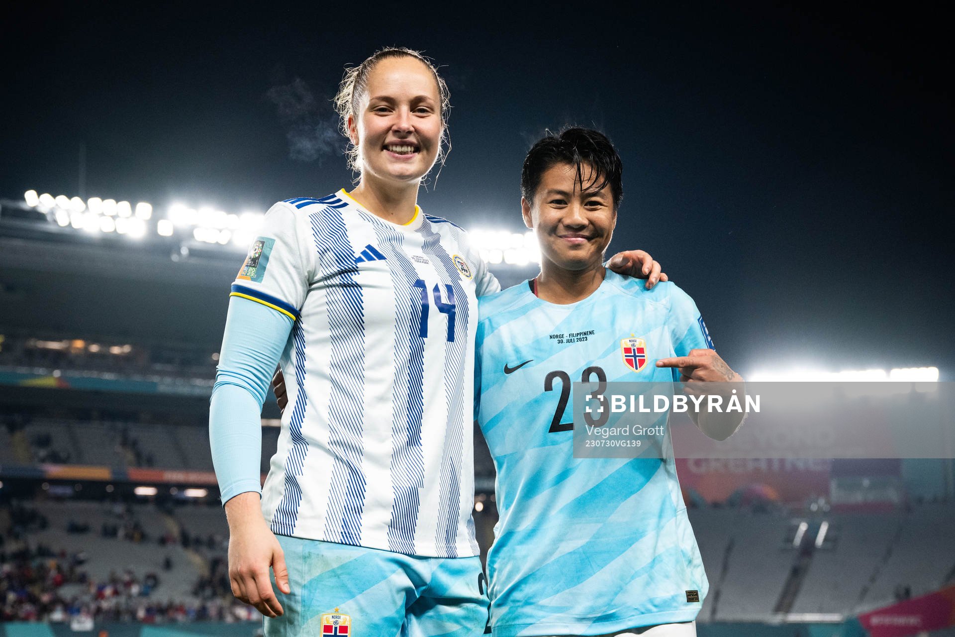 Goalkeeper Aurora Mikalsen of Norway and Meryll Serrano Abrahamsen of Philippines after the FIFA Women's World Cup football match between Norway and Philippines on July 30, 2023 in Auckland.