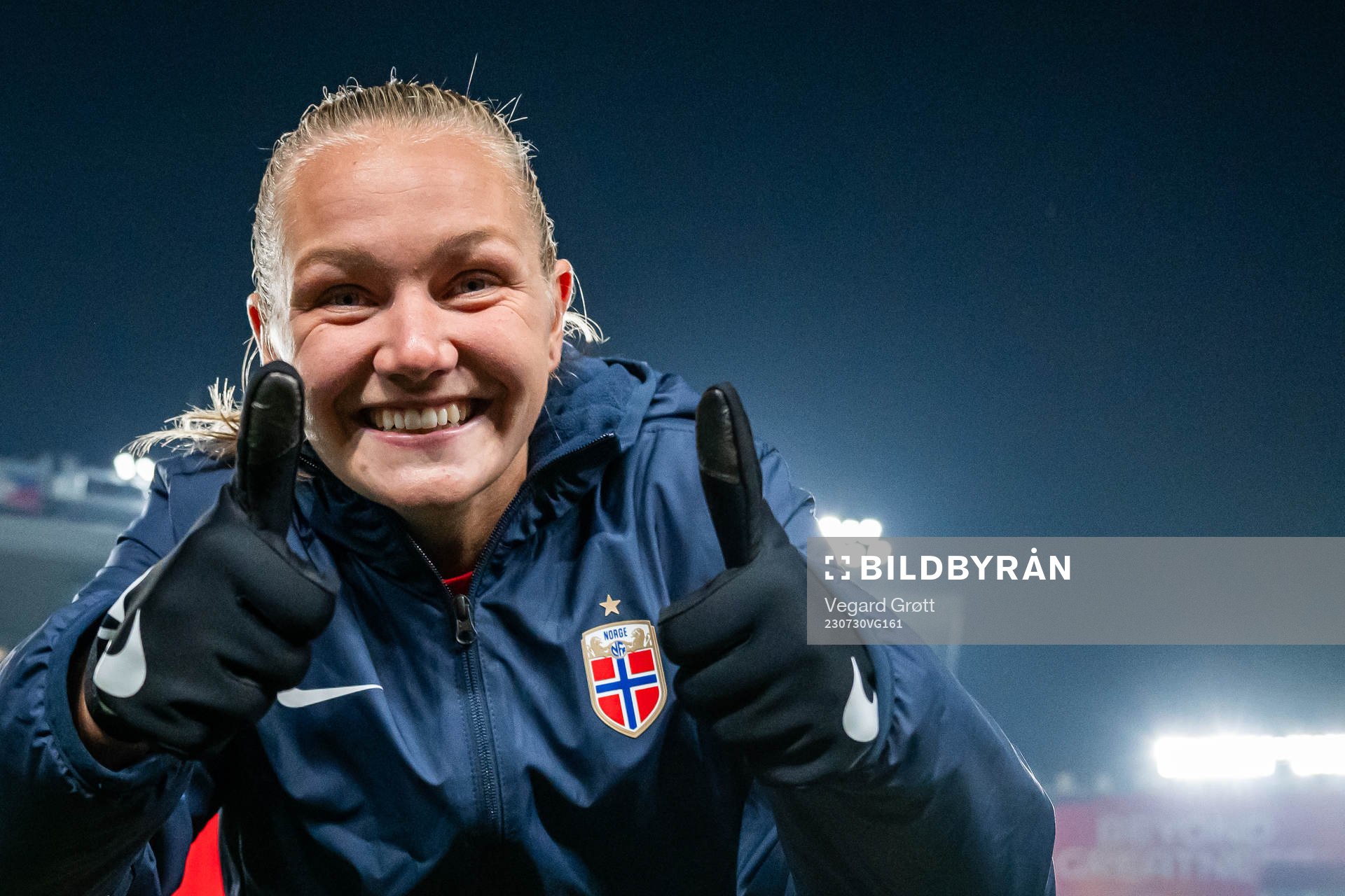 Frida Maanum of Norway celebrates