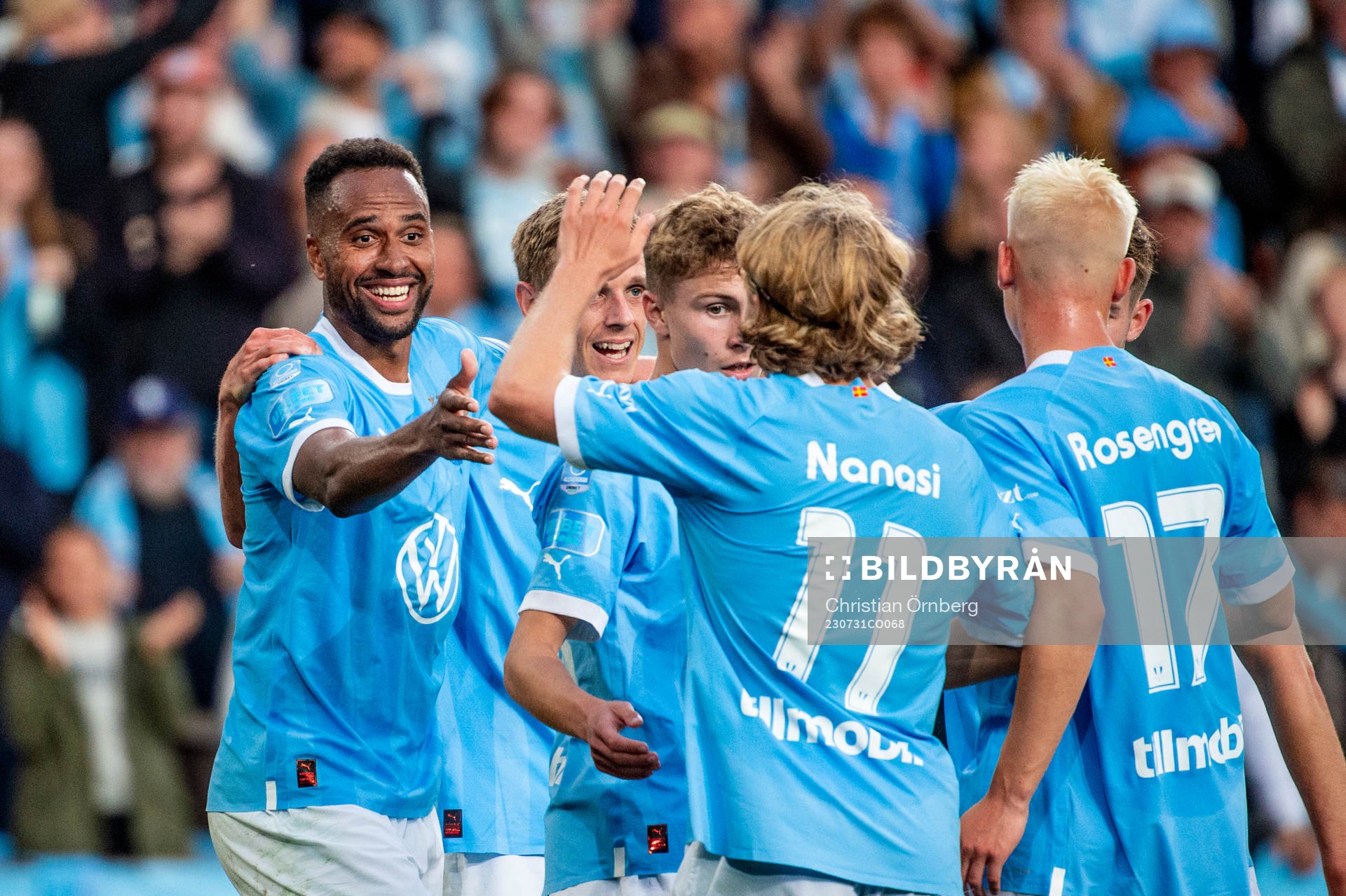Malmö FFs Isaac Kiese Thelin jublar med lagkamraterna