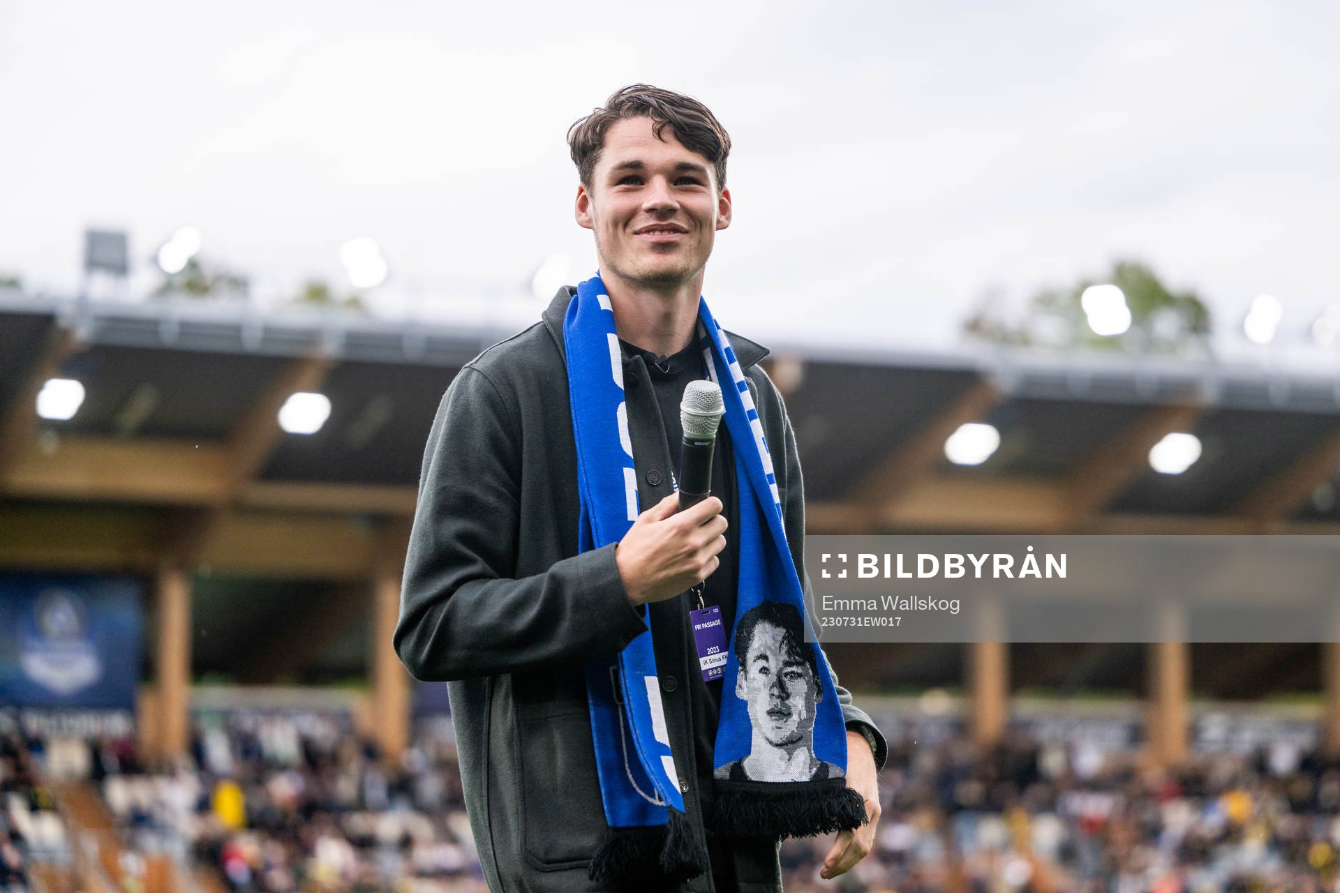 Sirius Jamie Roche tackas av