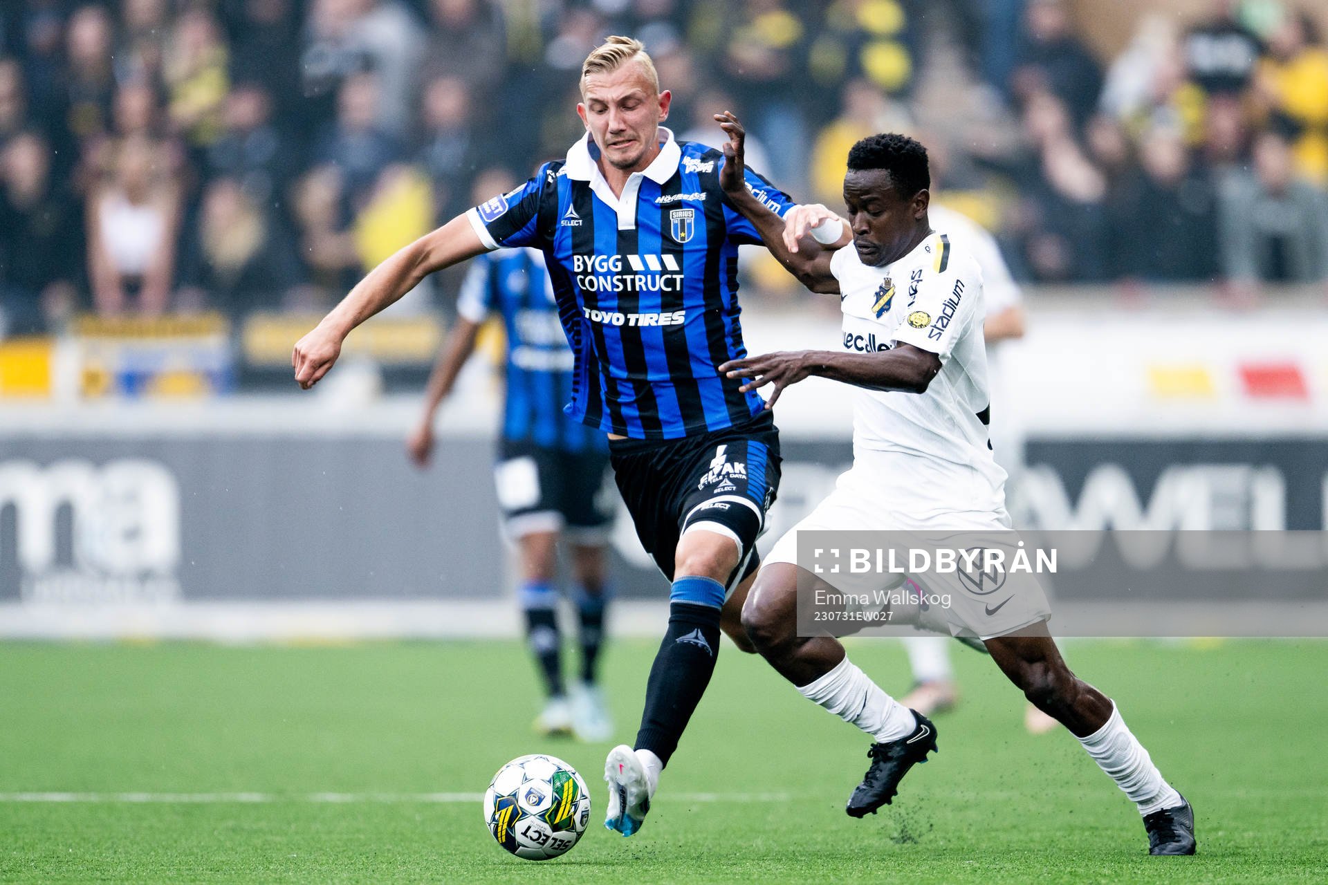 Sirius Jakob Voelkerling Persson och AIKs Erick Otieno