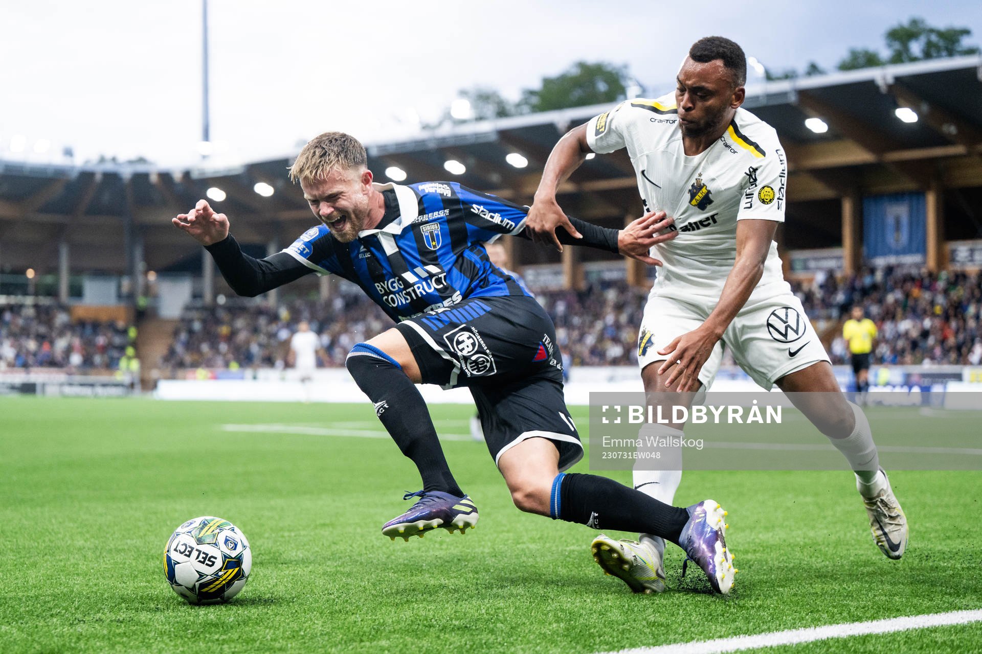Sirius Dennis Widgren och AIKs Erick Otieno