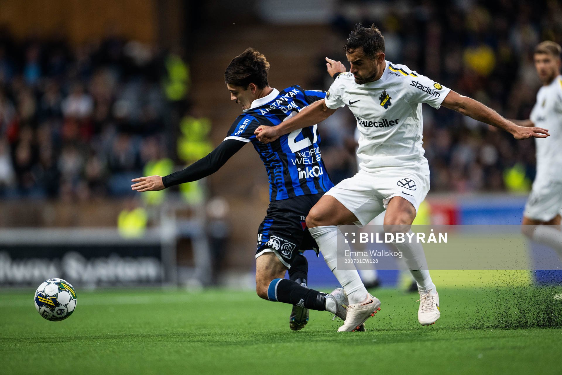 Sirius Emil Özkan och AIKs Sotirios Papagiannopoulos
