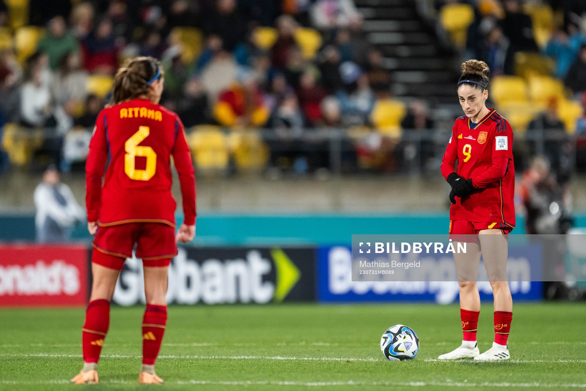 Esther Gonzalez of Spain looks dejected