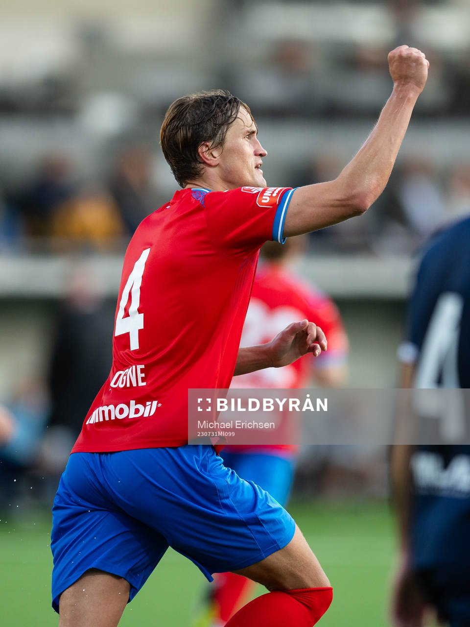 Helsingborgs Thomas Rogne jublar