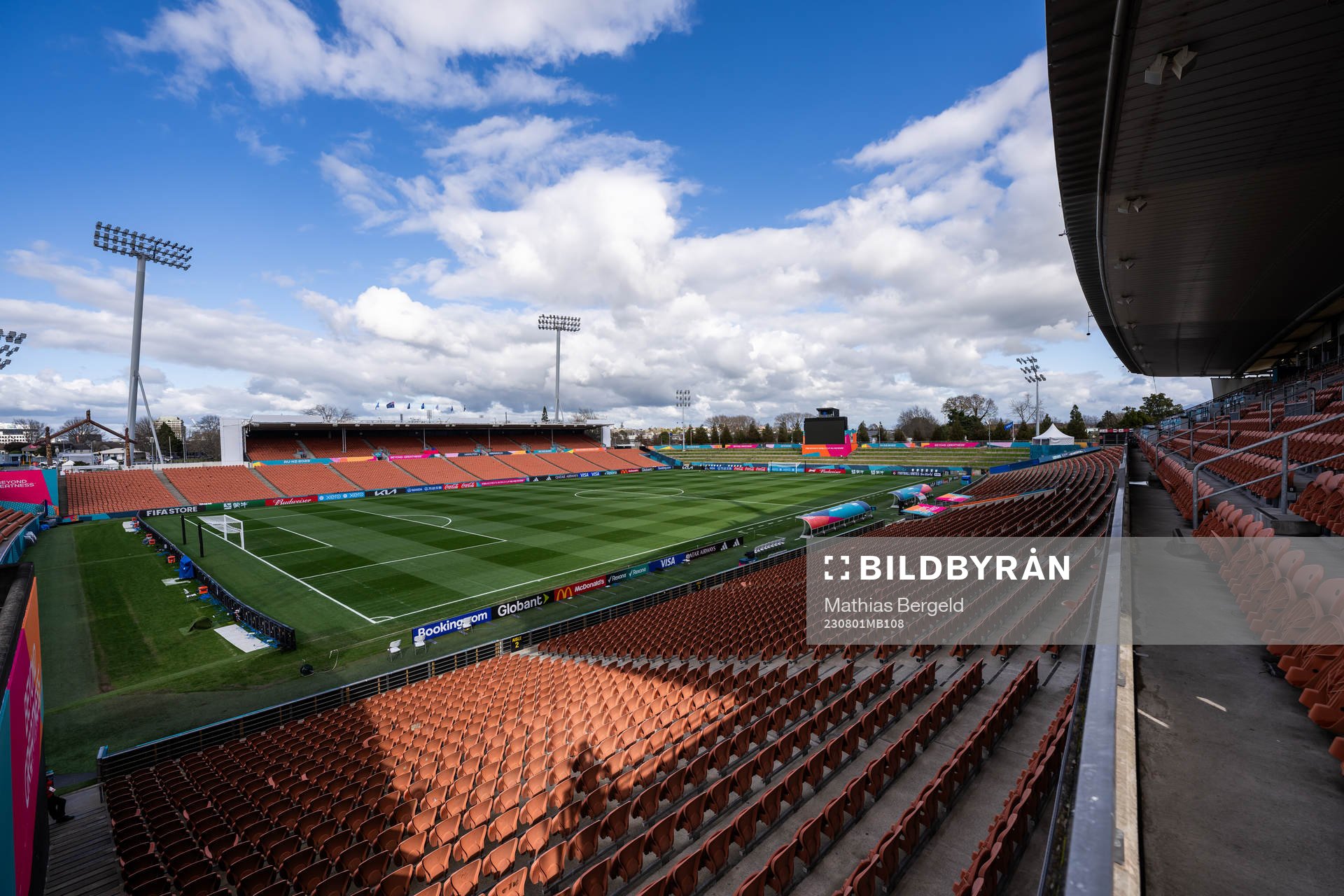 General view of Waikato Stadium of the Swedish women's