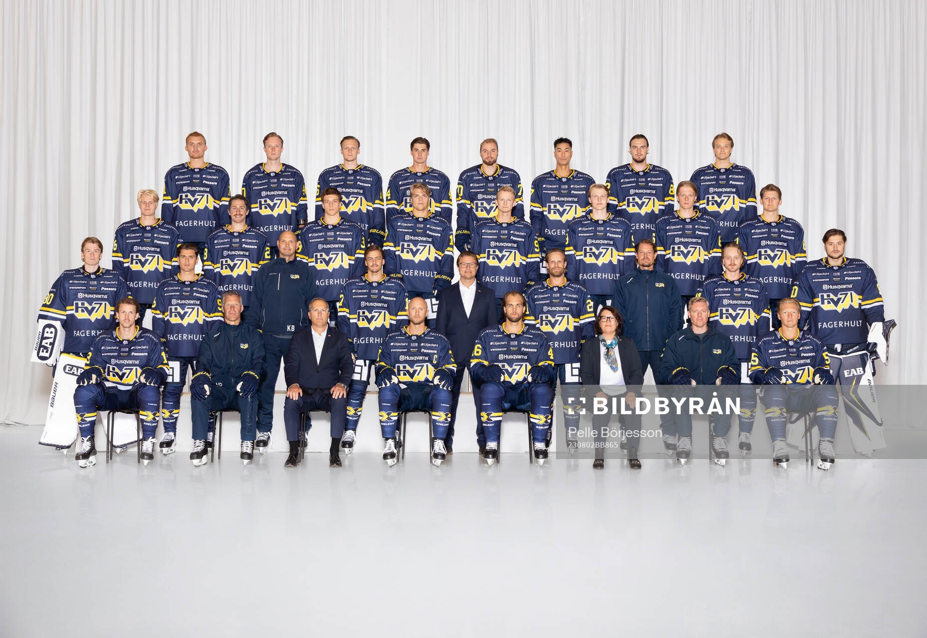 HV71