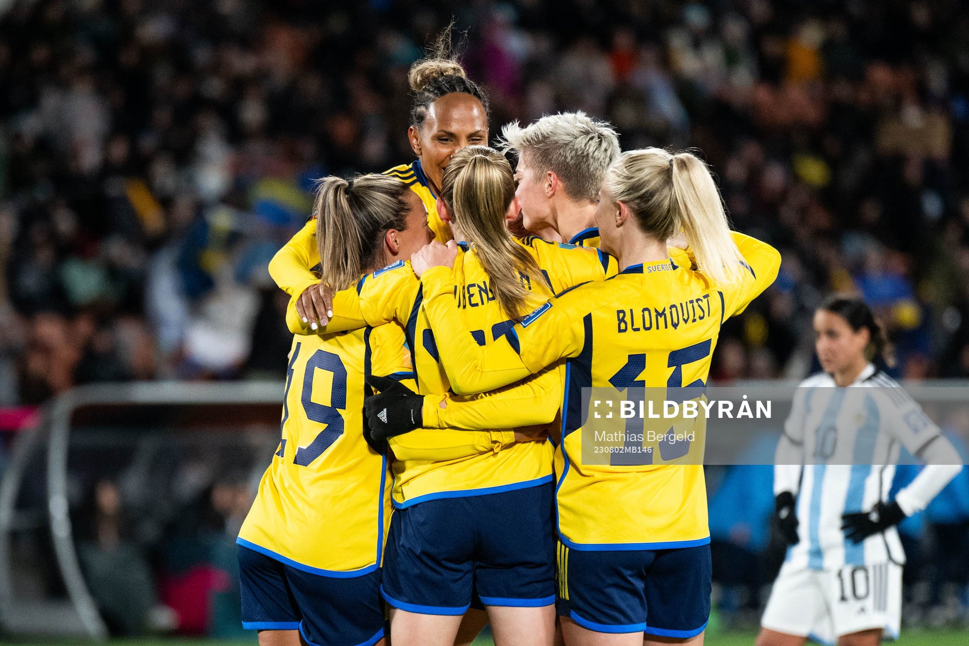 Elin Rubensson of Sweden celebrates with team mates