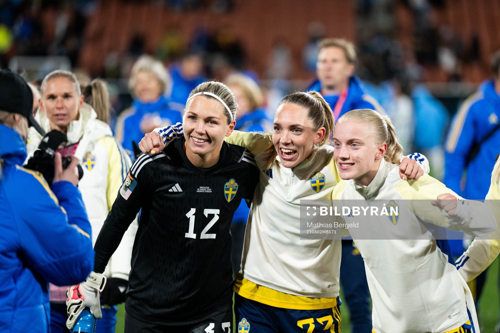 Goalkeeper Jennifer Falk, Elin Rubensson and Anna Sandberg of Sweden celebrate after the FIFA Women's World Cup football match between Argentina and Sweden on August 2, 2023 in Hamilton.
