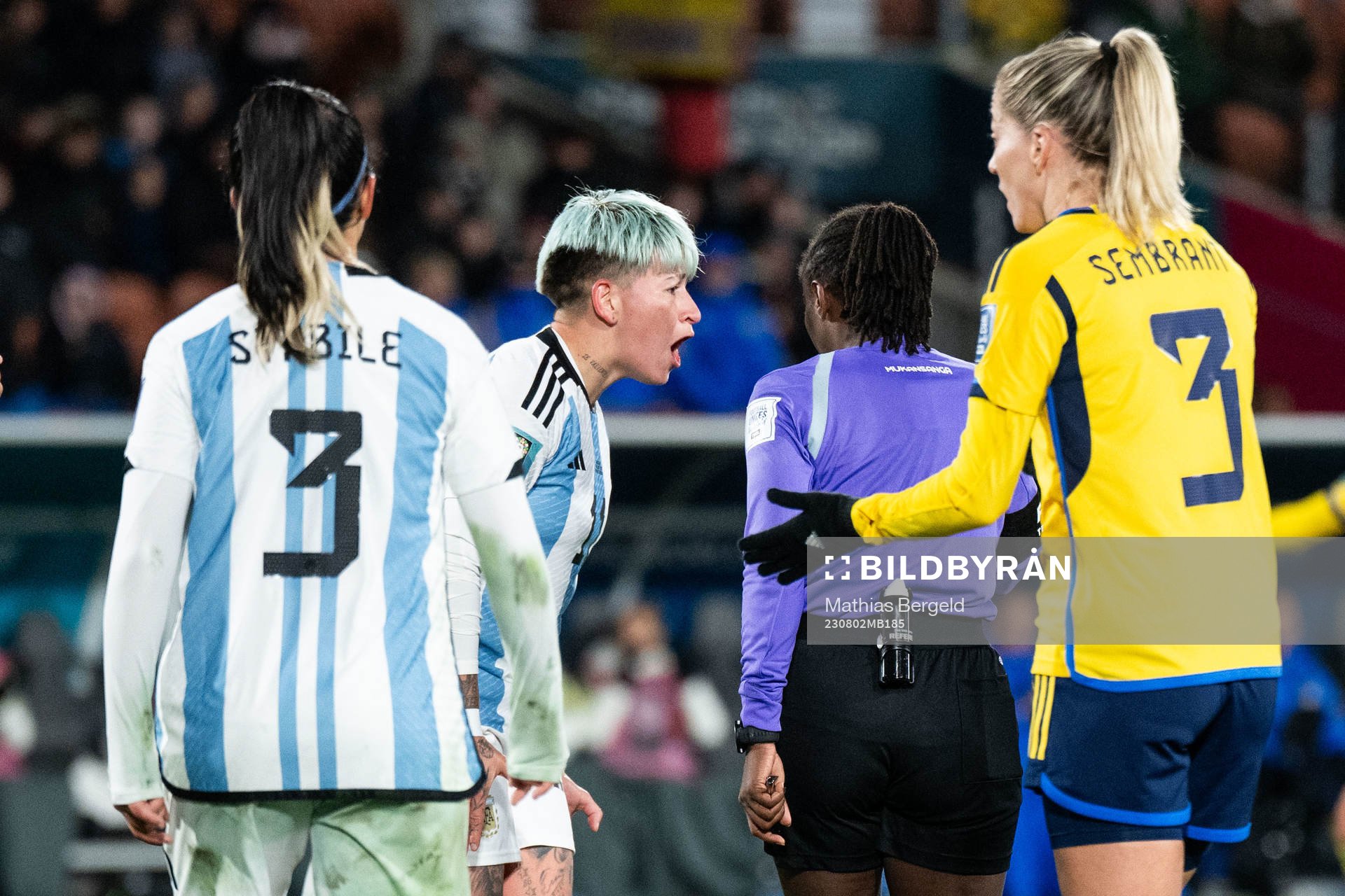 Yamila Rodriguez of Argentina reacts to referee Salima Mukansanga during the FIFA Women's World Cup football match between Argentina and Sweden on August 2, 2023 in Hamilton.