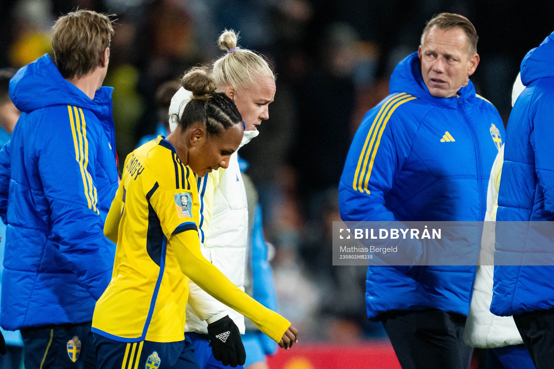 Madelen Janogy and Caroline Seger of Sweden