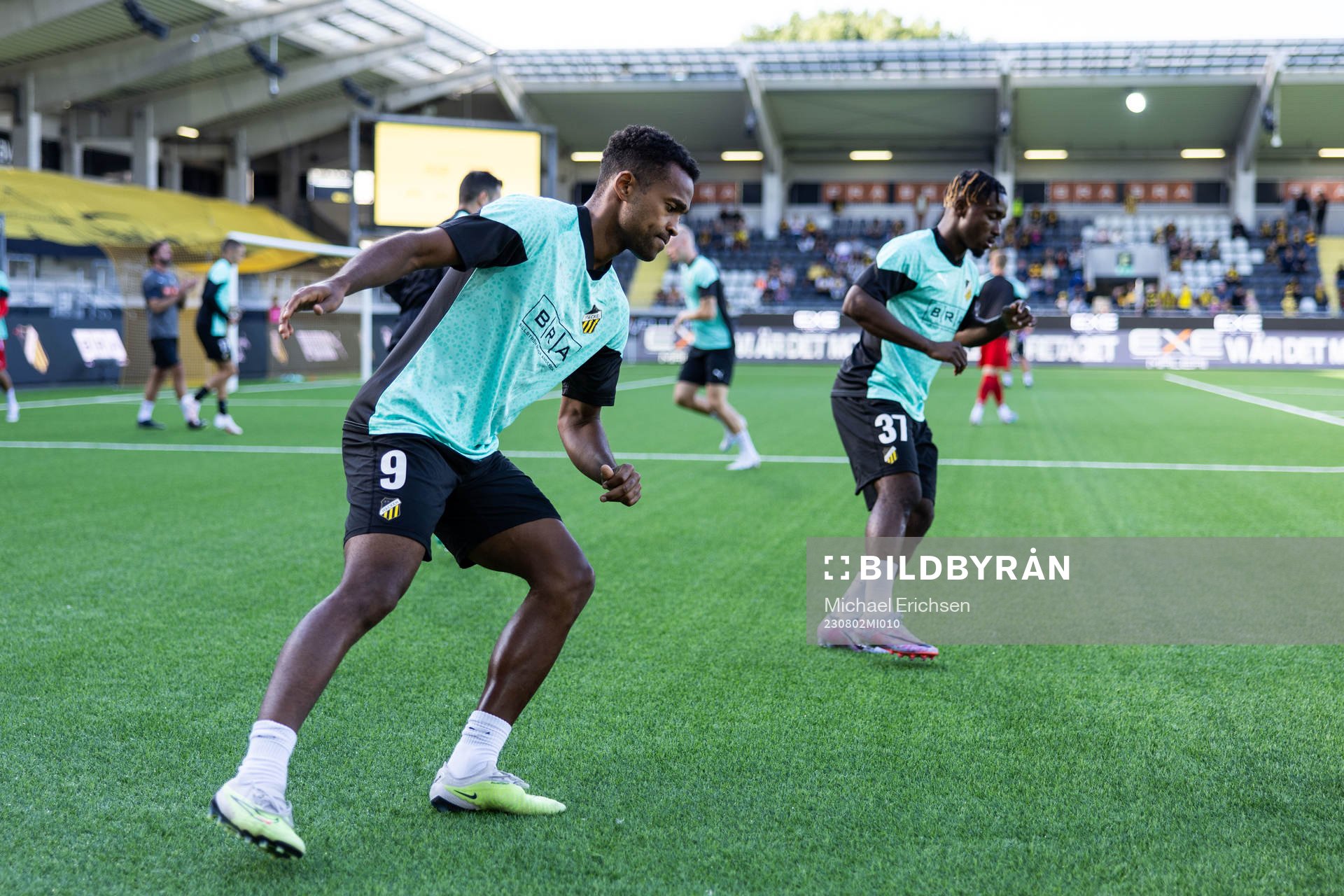 Ola Kamara and Ibrahim Sadiq of Häcken