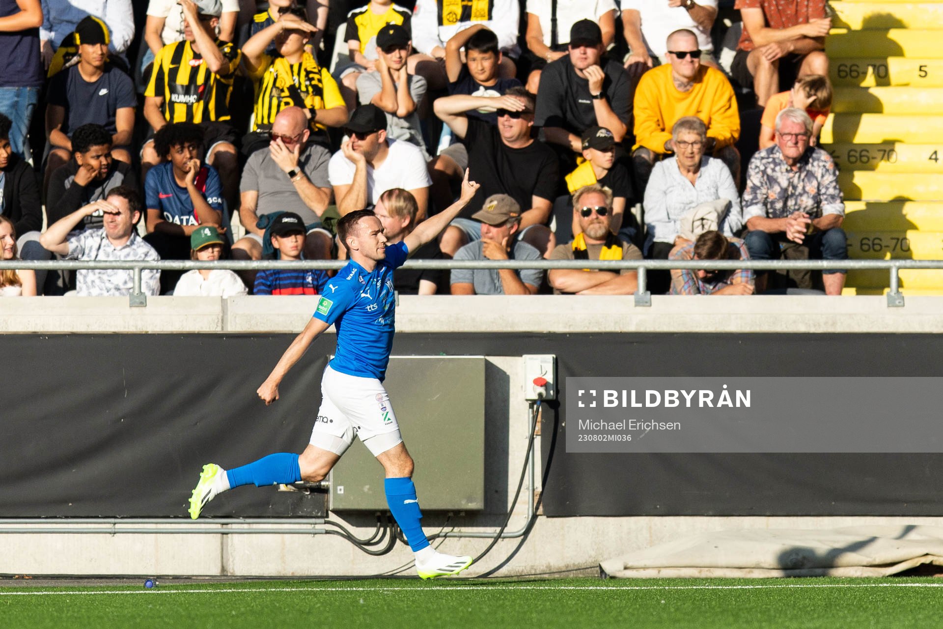 Arni Frederiksberg of Klaksvik celebrates