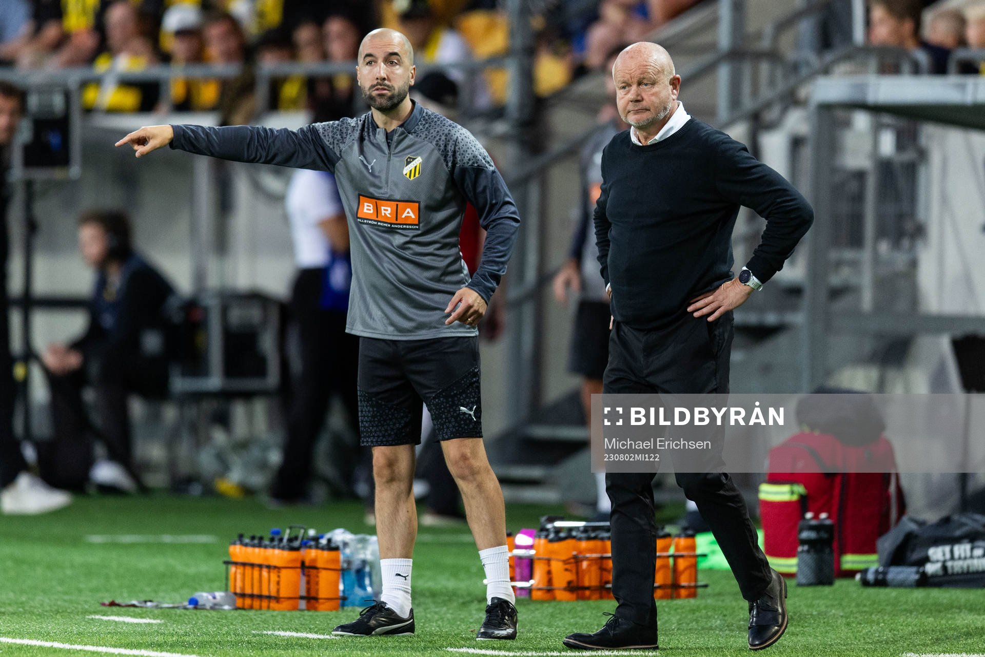 Assistant coach Martin Foyston and head coach Per-Mathias