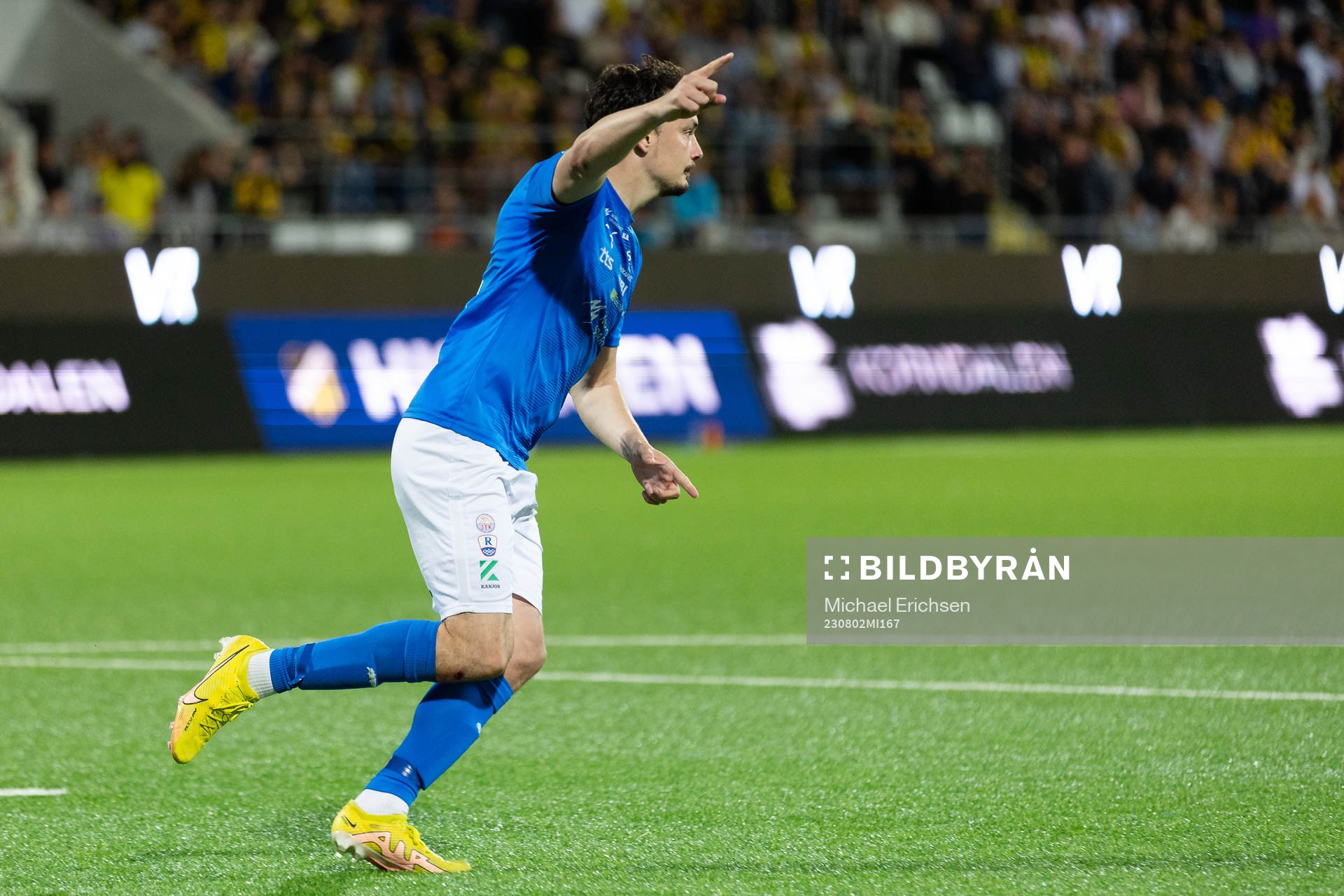 Vegard Forren of Klaksvik celebrates after scoring the decisive penalty during the UEFA Champions League qualification match between BK Häcken and Klaksvik on August 2, 2023 in Göteborg.