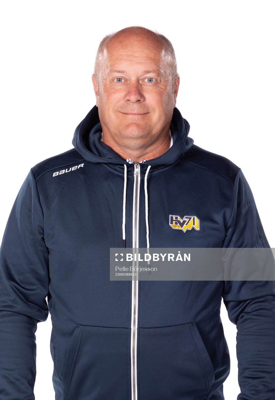 s Materialförvaltare Michael Sjökvist