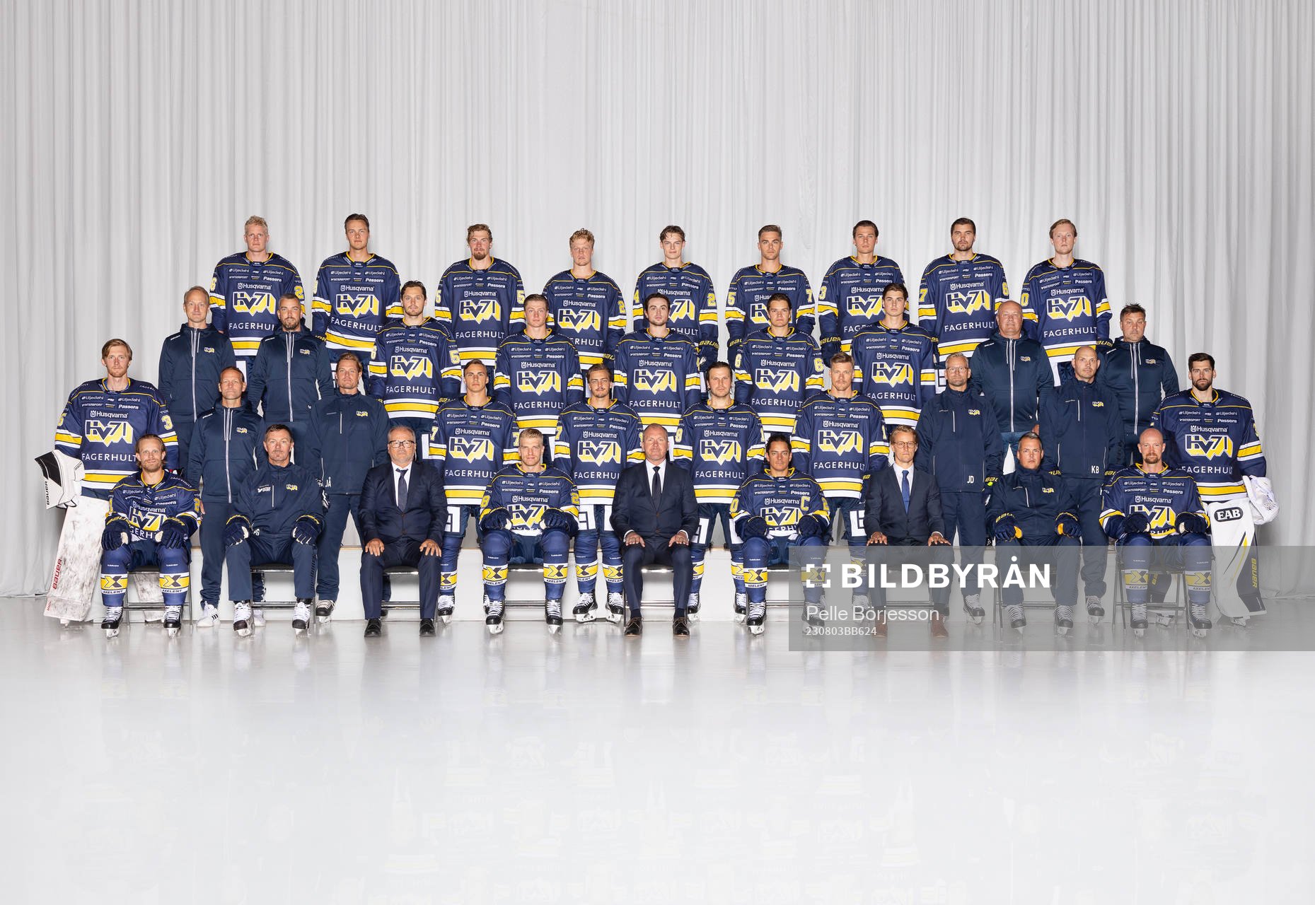 HV71