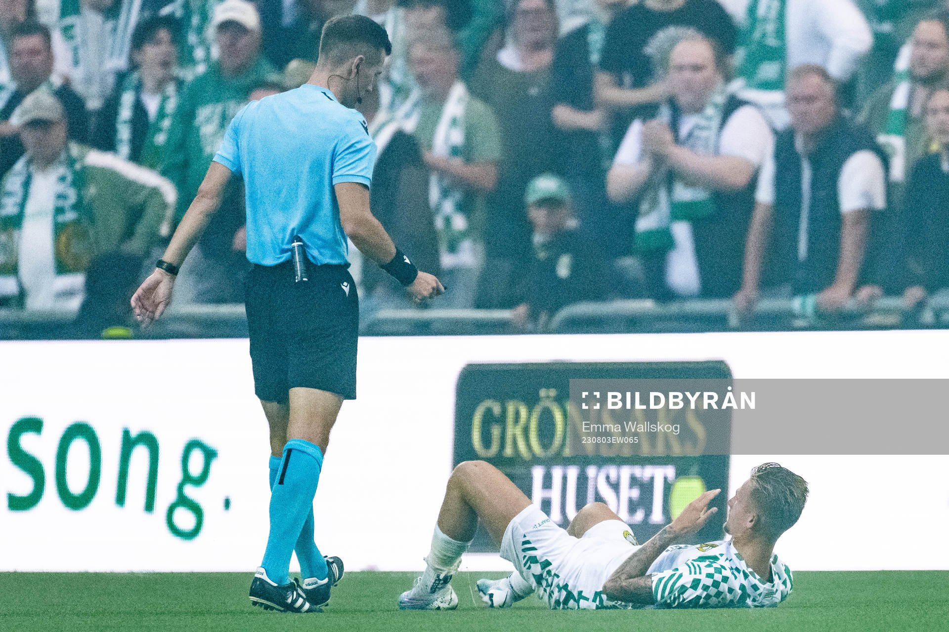 Fredrik Hammar of Hammarby in pain