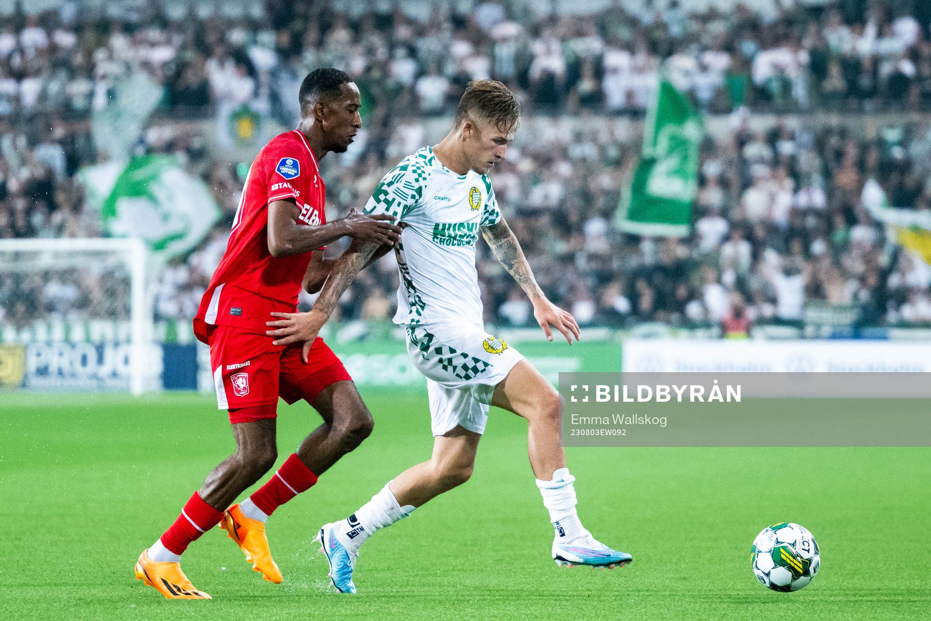 Joshua Brenet of Twente and Fredrik Hammar of Hammarby