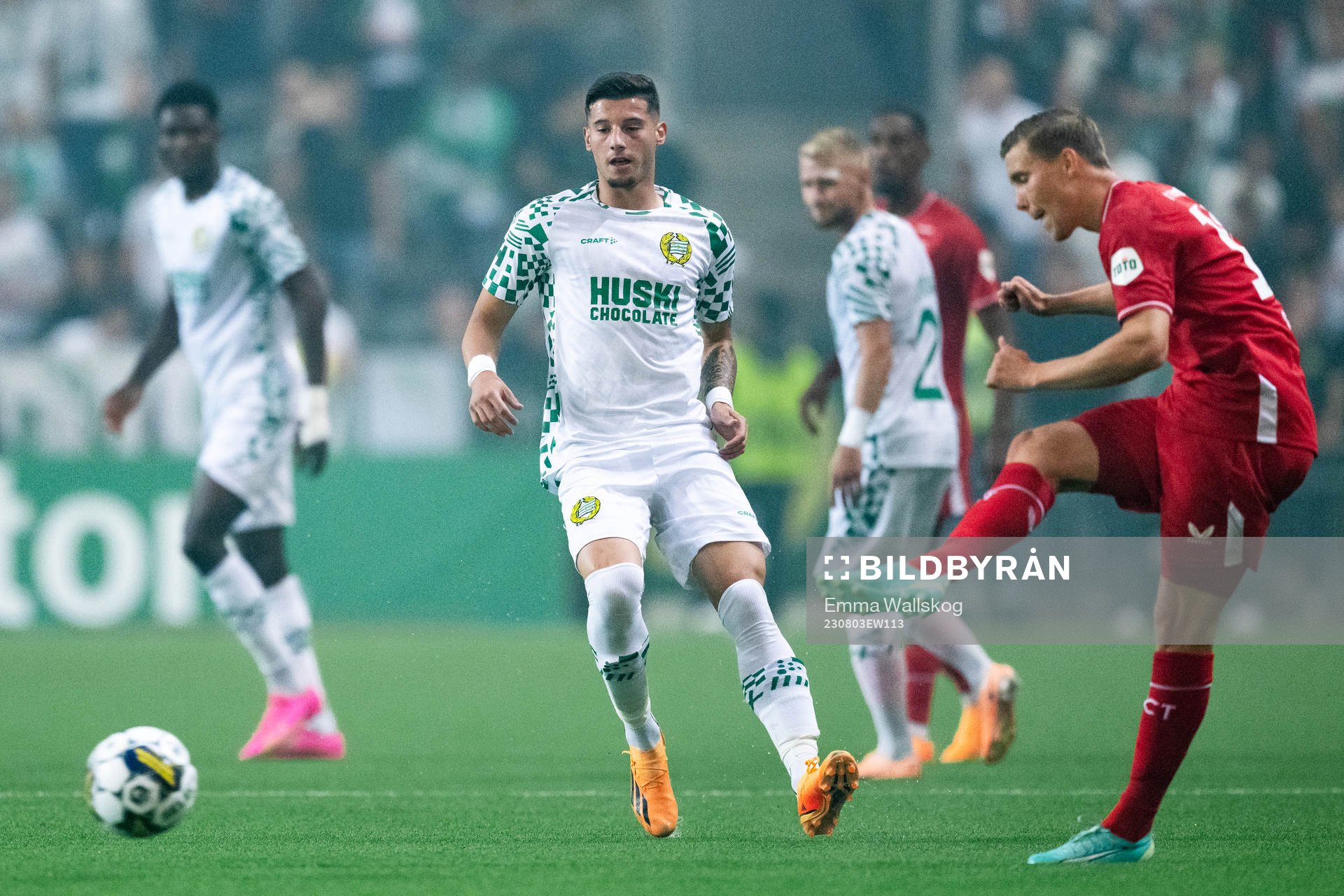 Viktor Djukanovic of Hammarby and Alfons Sampsted of Twente