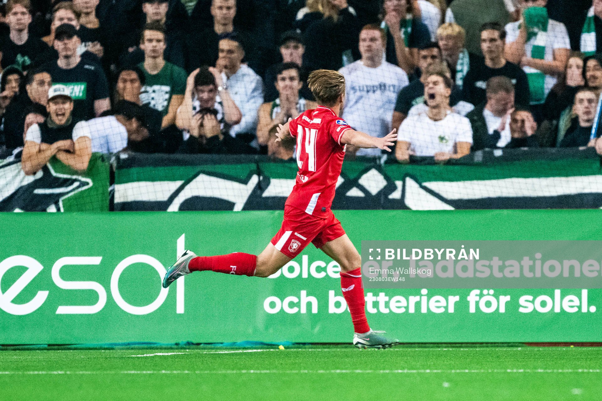 Sem Steijn of Twente celebrates