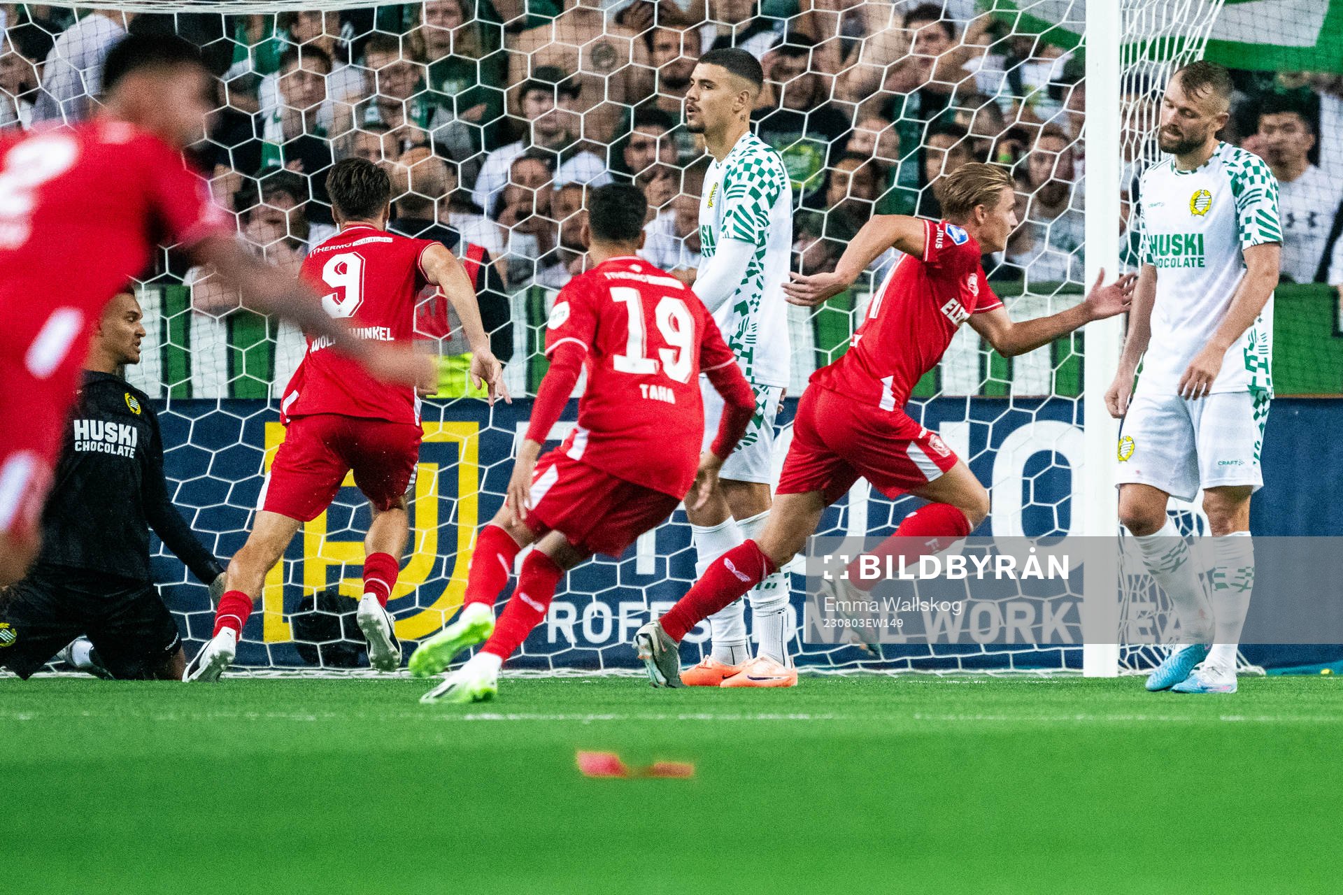 Sem Steijn of Twente celebrates
