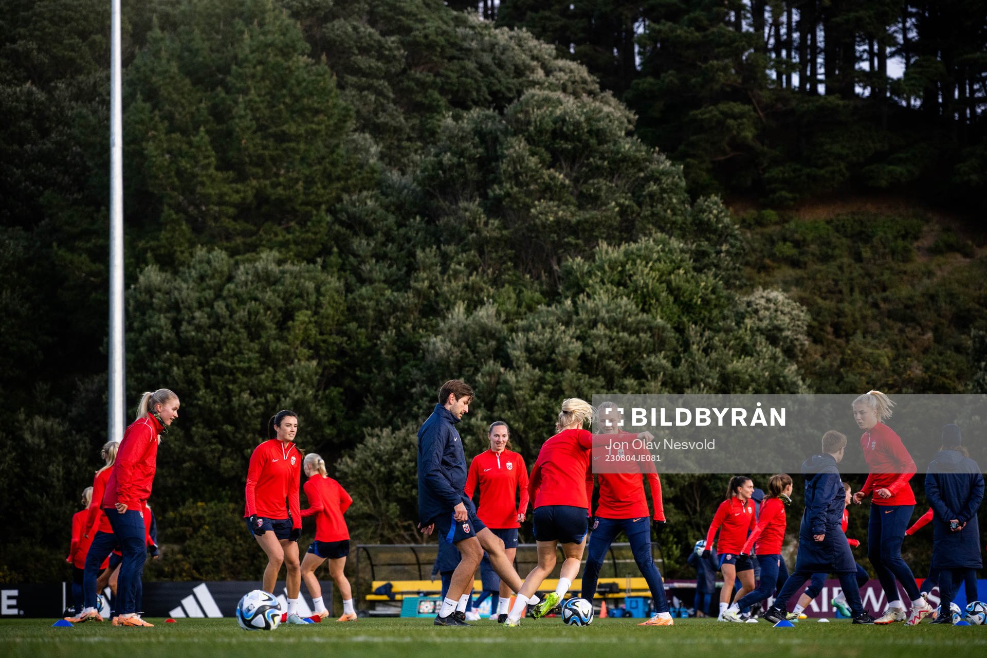 Anna Langås Jøsendal, Ingrid Syrstad Engen, Marit Bratberg Lund, Frida Maanum and Ada Hegerberg of Norway at a training session during the FIFA Women's World Cup on August 4, 2023 in Wellington.