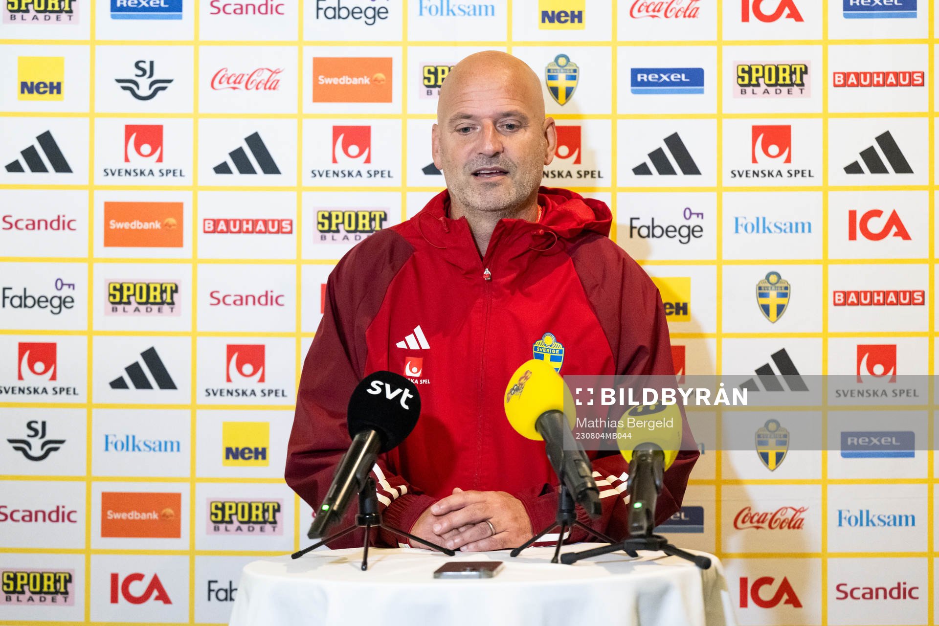 Assistant coach Magnus Wikman of the Swedish women's