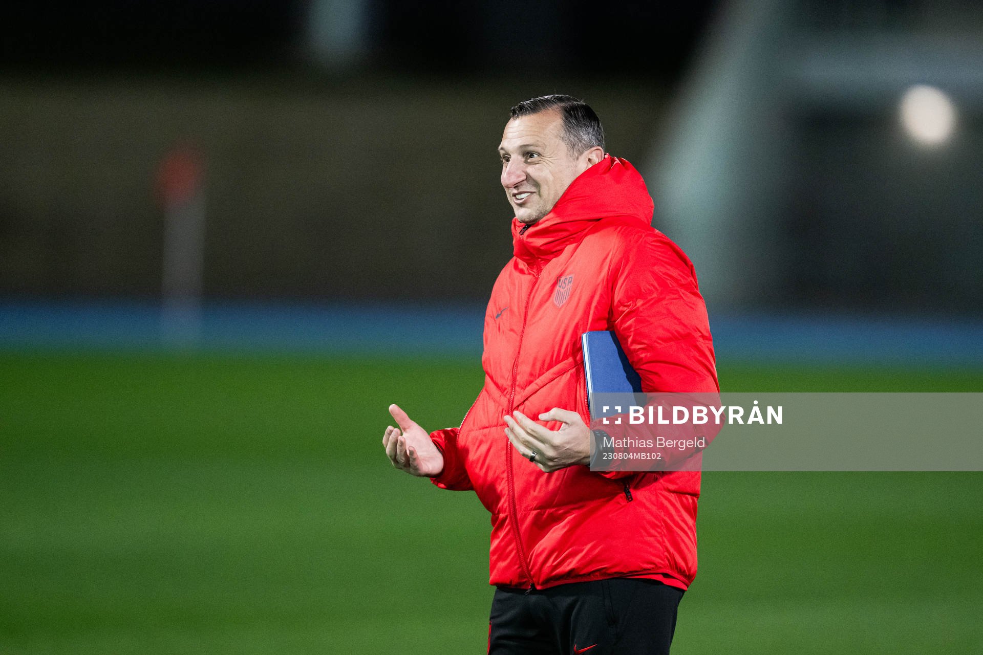 Head coach Vlatko Andonovski at a training session with the