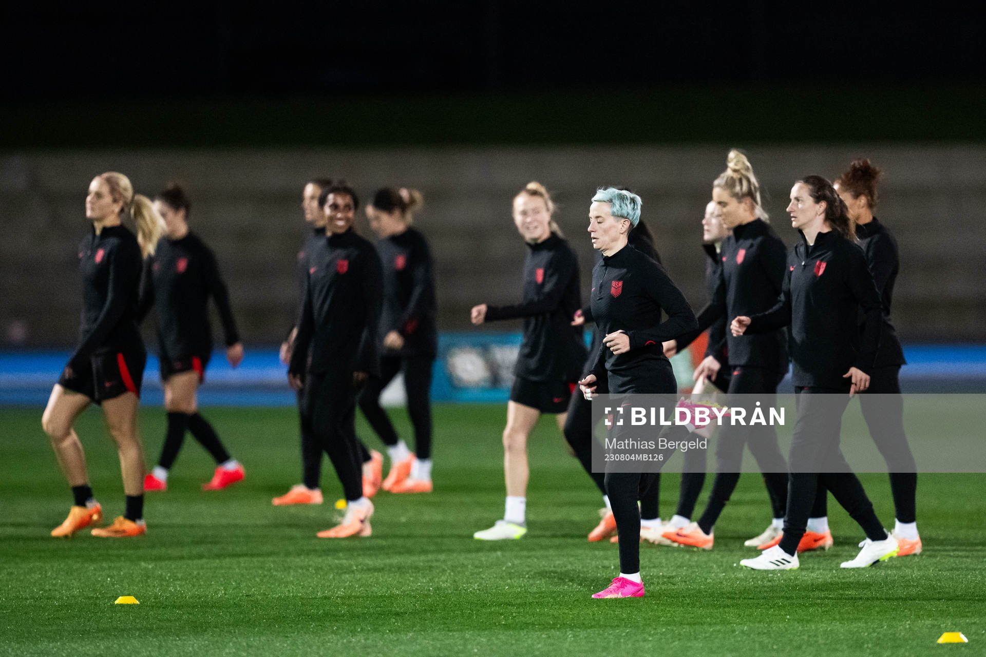 Megan Rapinoe with team mates at a training session with the women's national football team of USA during the FIFA Women's World Cup on August 4, 2023 in Melbourne.
