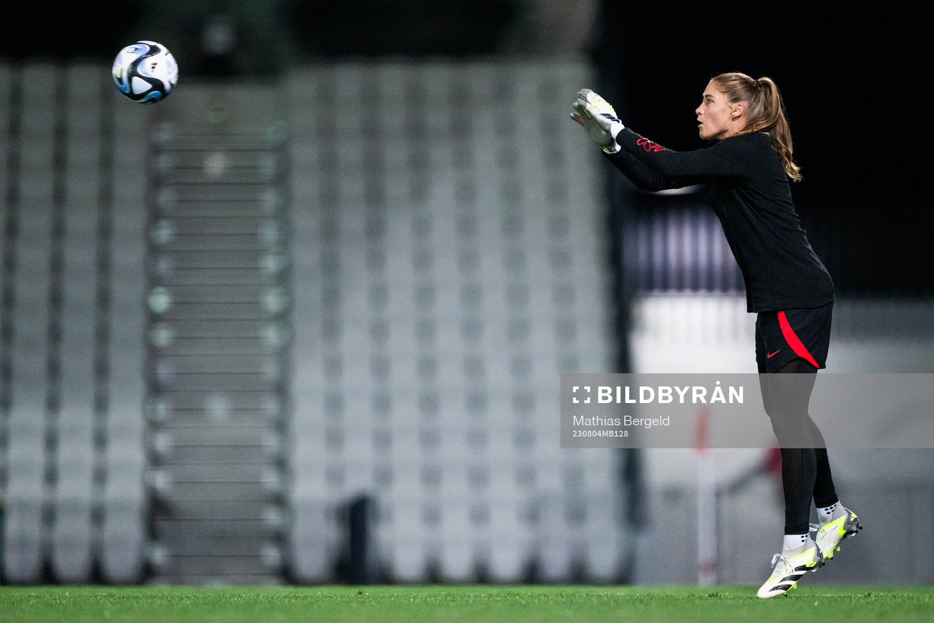 Goalkeeper Aubrey Kingsbury at a training session with the