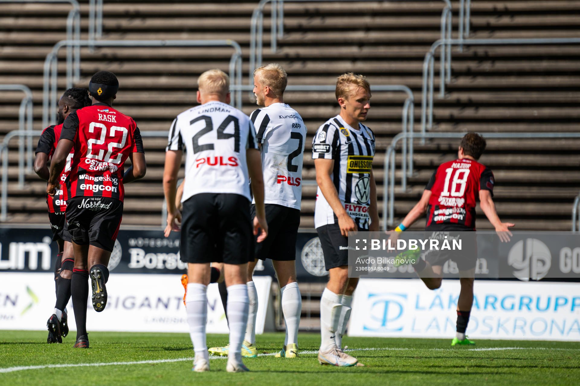 Landskronas Johan Rapp deppar medan Östersunds Myroslav