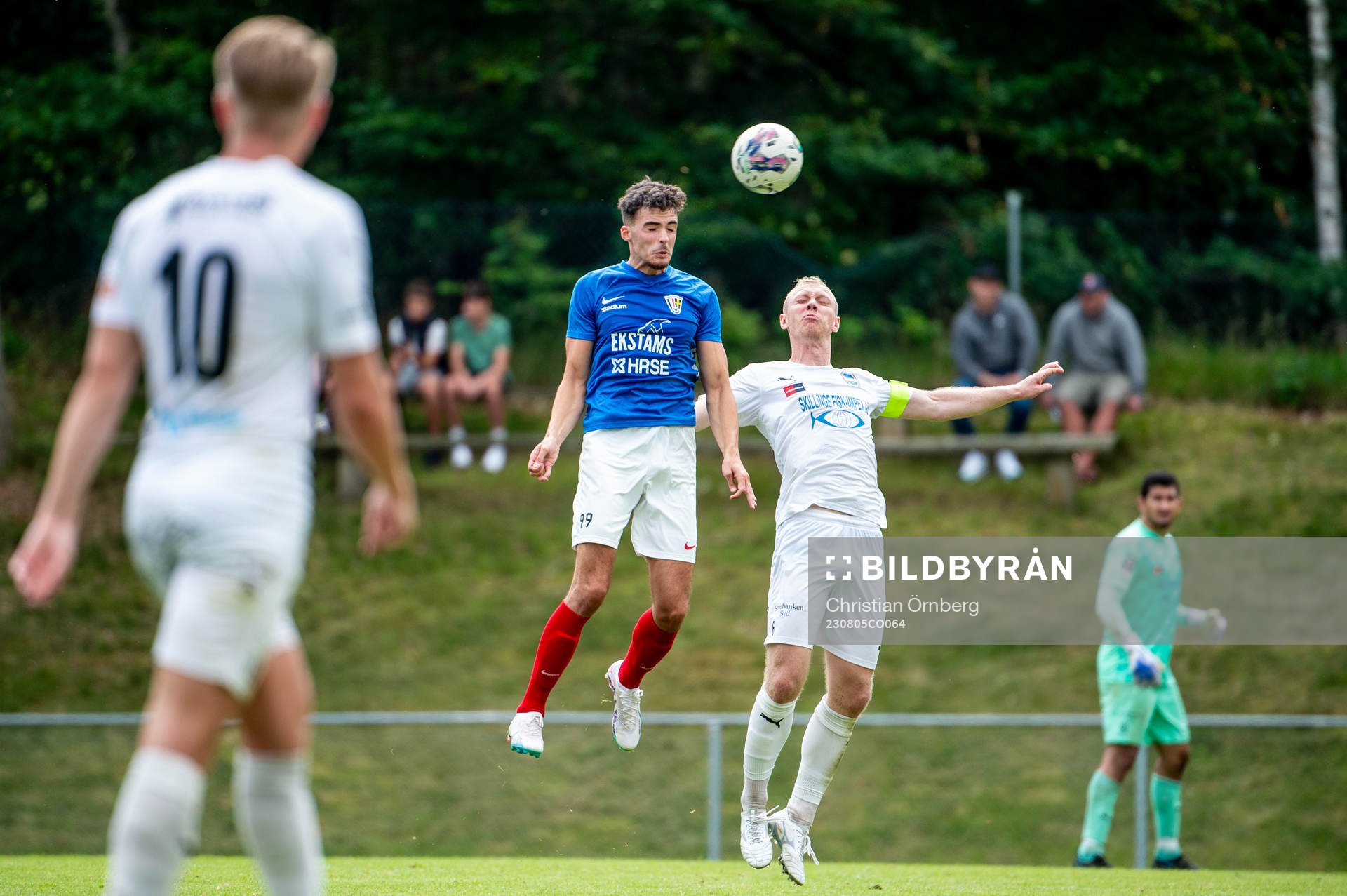 FBK Balkans Florent Sopi mot Österlens Martin Jönsson