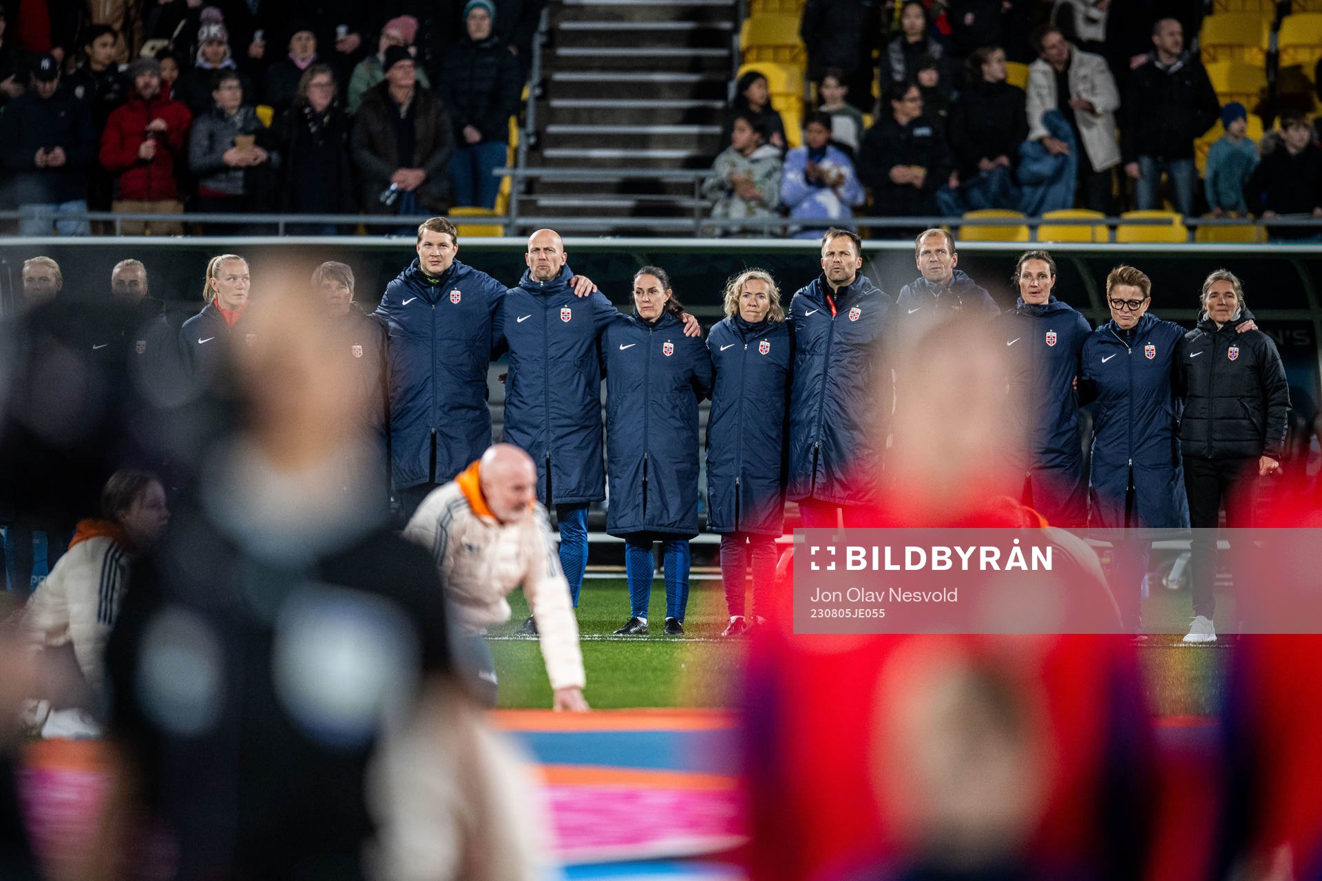 Head coach Hege Riise with staff of Norway