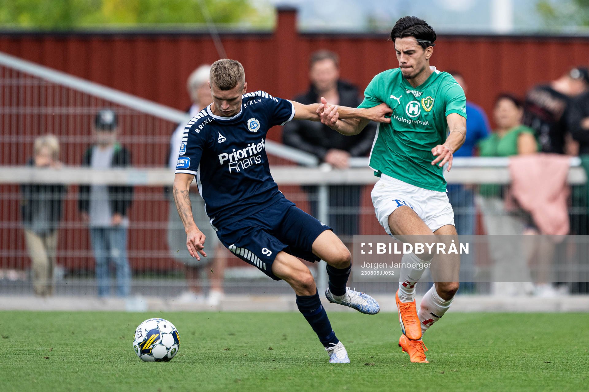 Utsiktens Lucas Hedlund och Jönköpings Södras Flamur