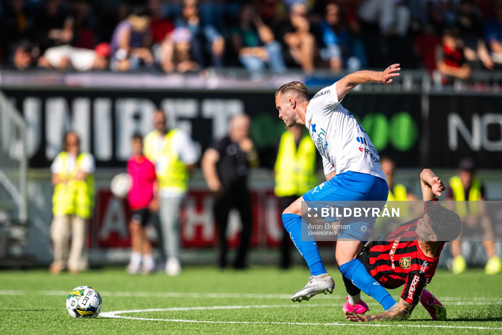 Värnamos Oscar Johansson och Brommapojkarnas Liam Jordan