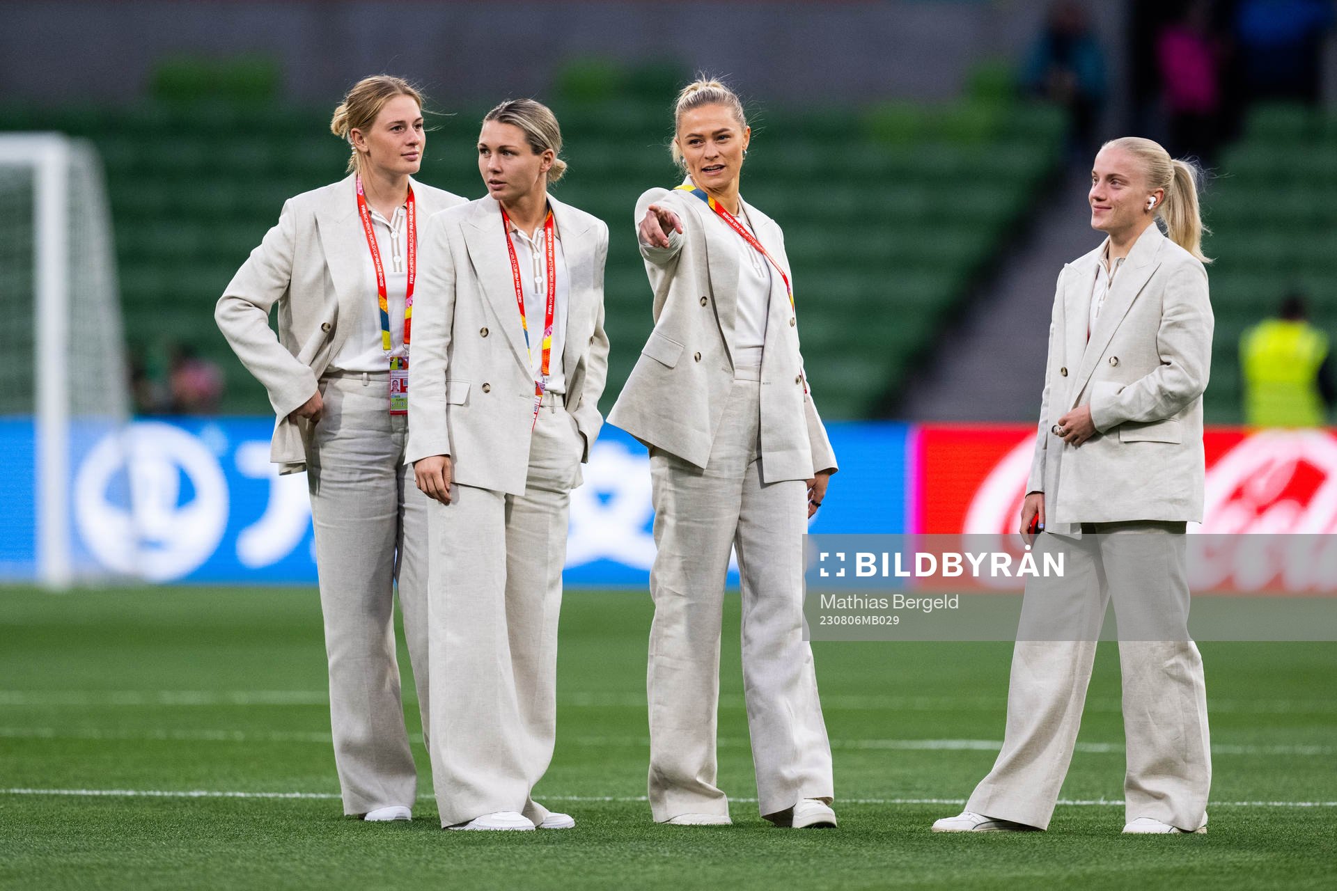 Goalkeeper Tove Enblom, goalkeeper Jennifer Falk, Fridolina