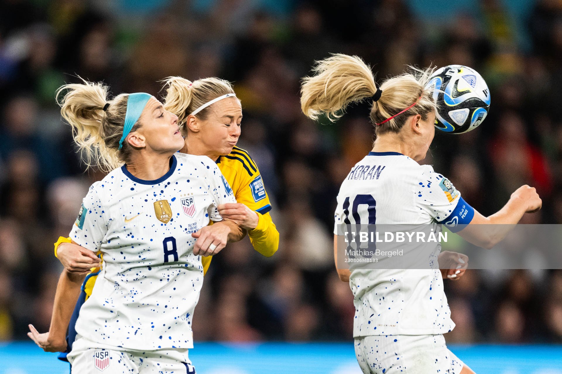 Julie Ertz and Lindsey Horan of USA against Amanda Ilestedt of Sweden during the FIFA Women's World Cup round of 16 football match between Sweden and USA on August 6, 2023 in Melbourne.