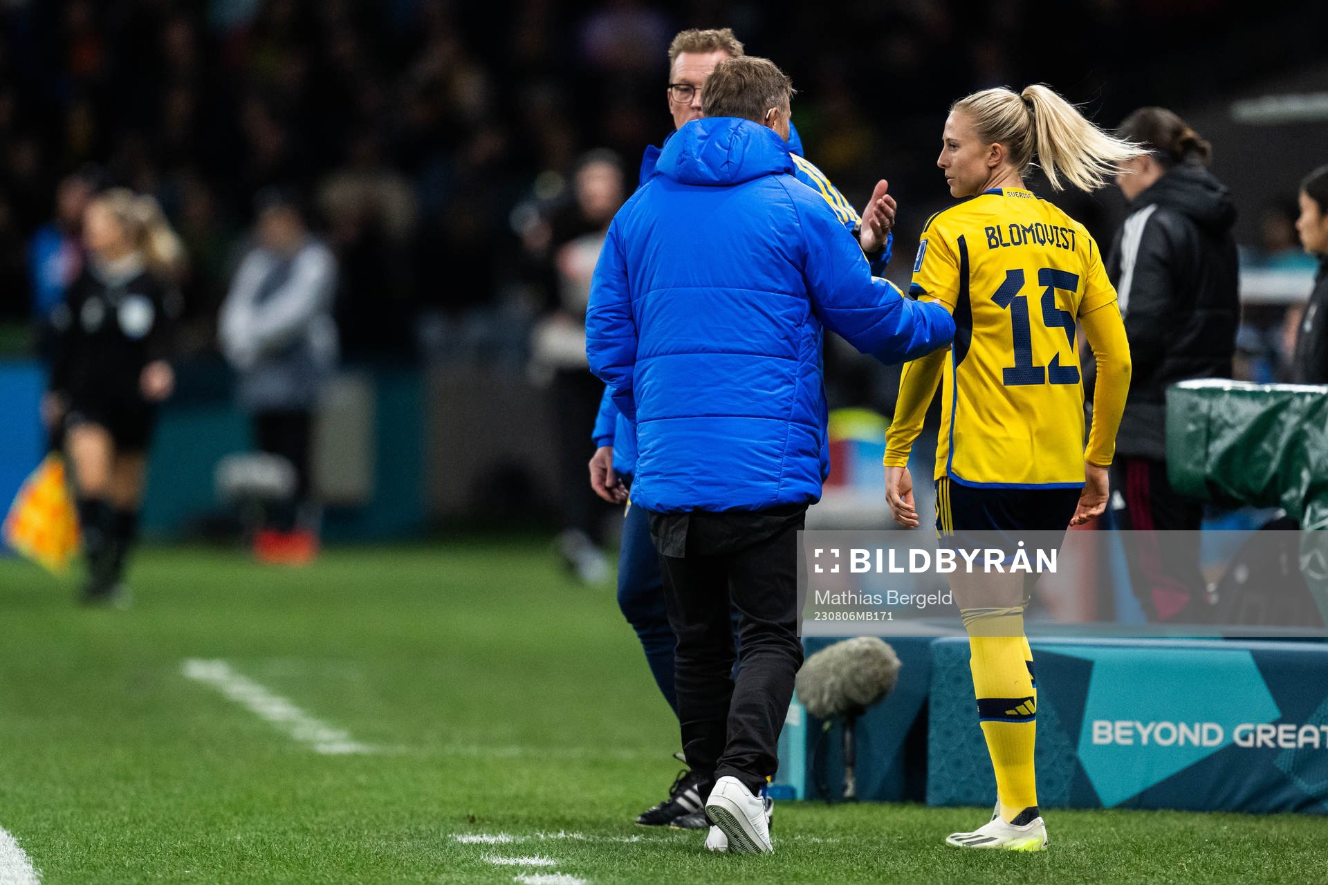 Head coach Peter Gerhardsson and Rebecka Blomqvist of Sweden
