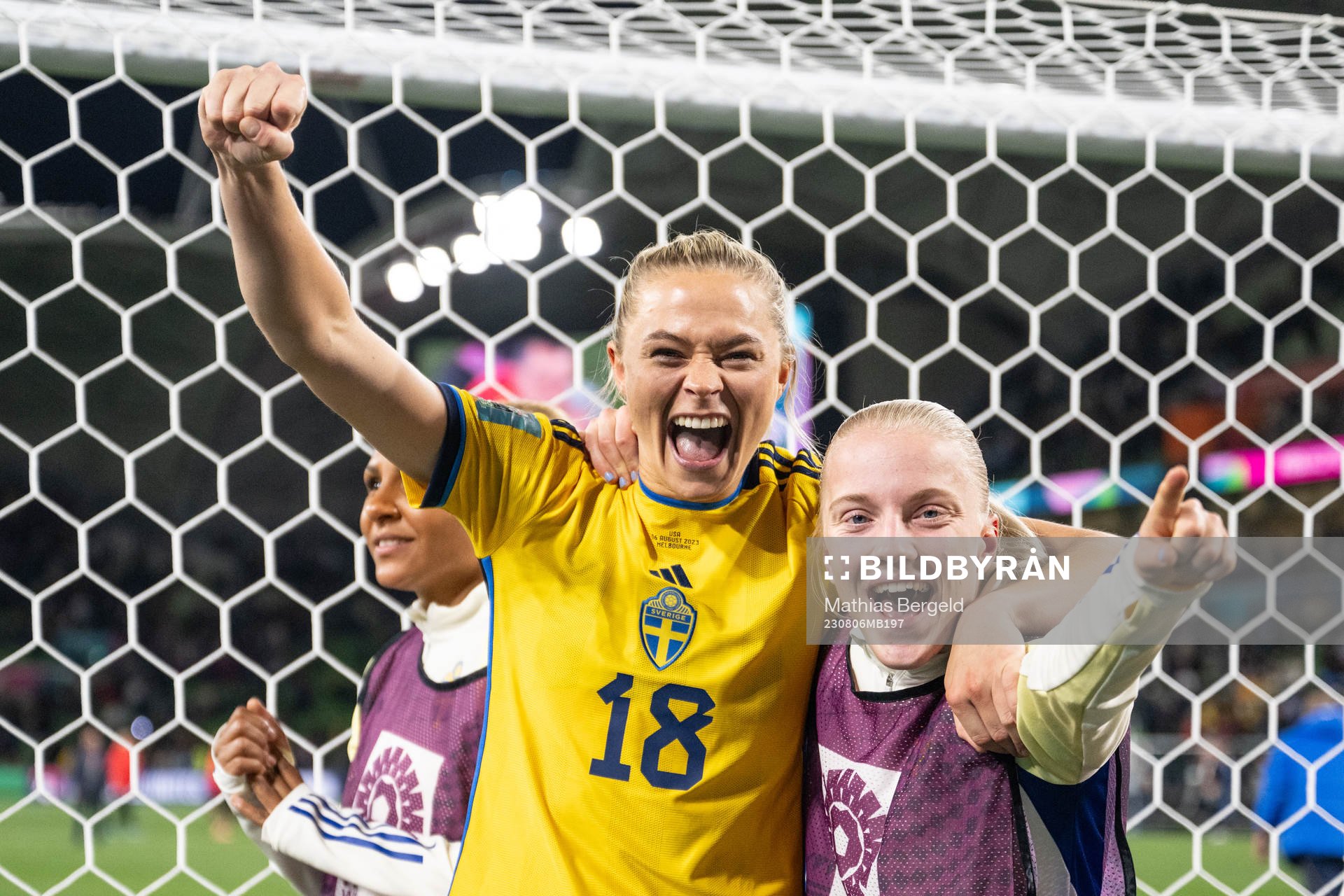 Fridolina Rolfö and Anna Sandberg of Sweden celebrate