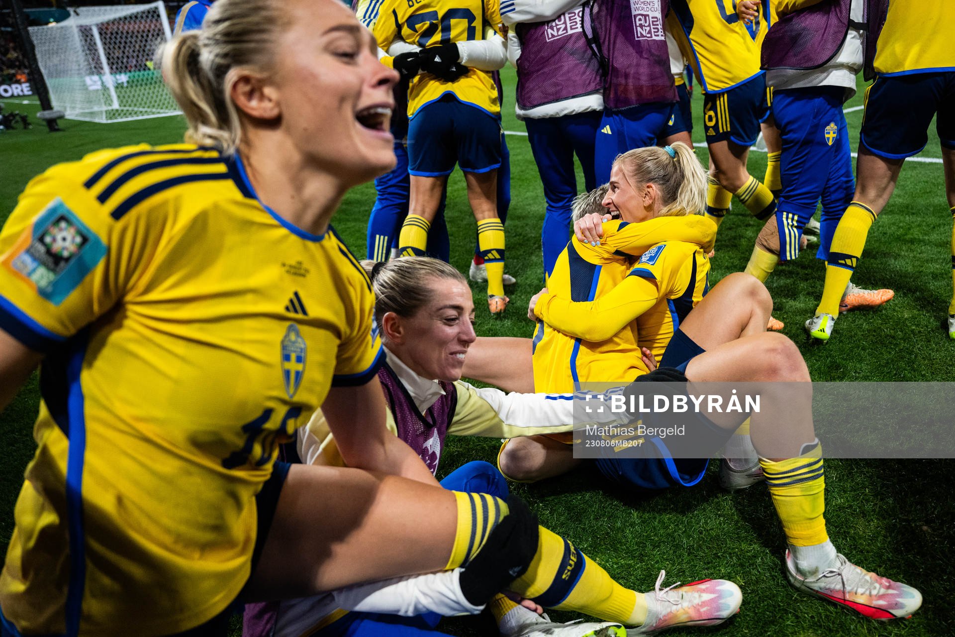 Fridolina Rolfö, Linda Sembrant, Lina Hurtig and Sofia Jakobsson of Sweden celebrate after the FIFA Women's World Cup round of 16 football match between Sweden and USA on August 6, 2023 in Melbourne.