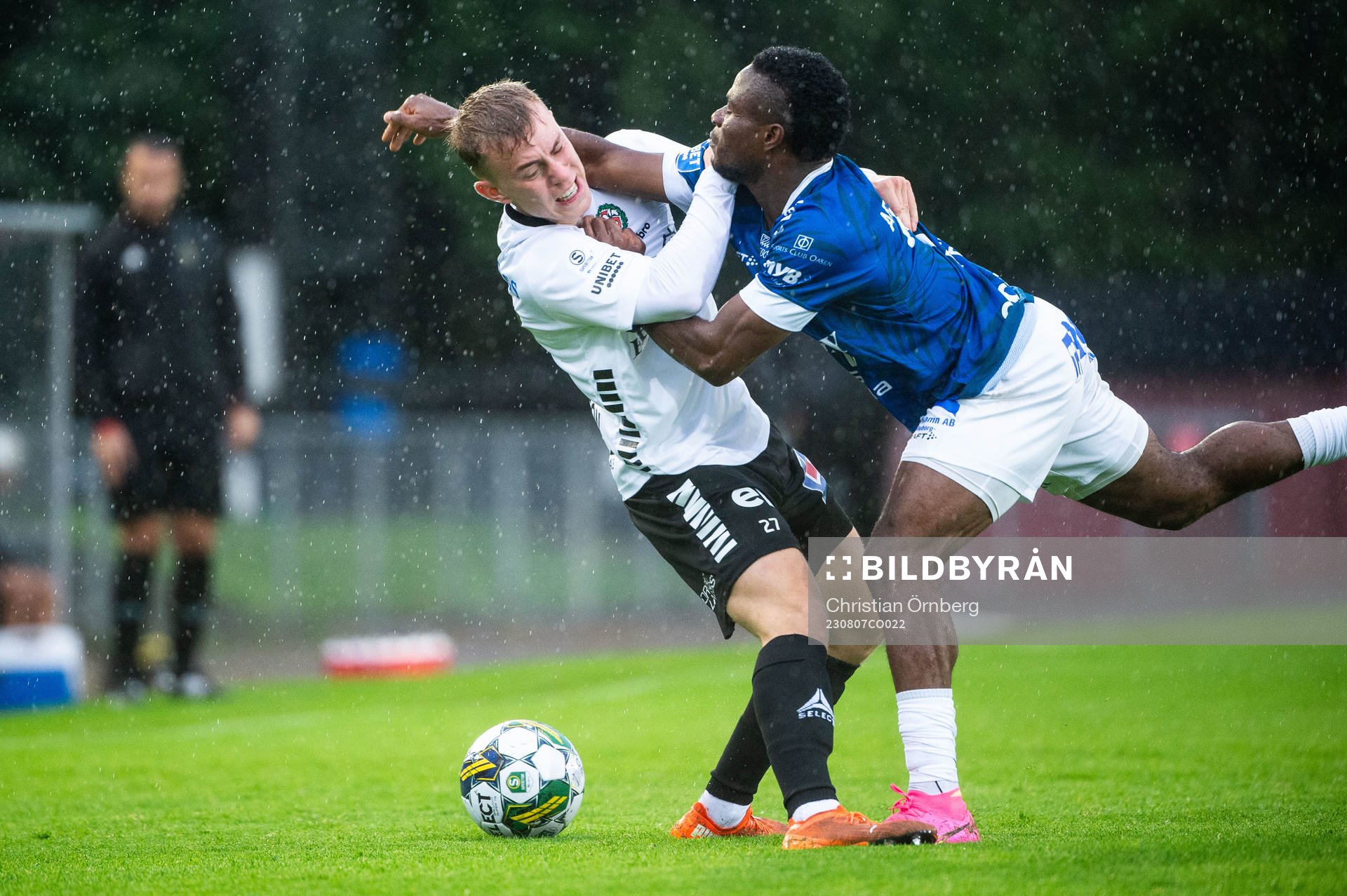 Örebros Valgeir Valgeirsson och Trelleborgs Henry Offia