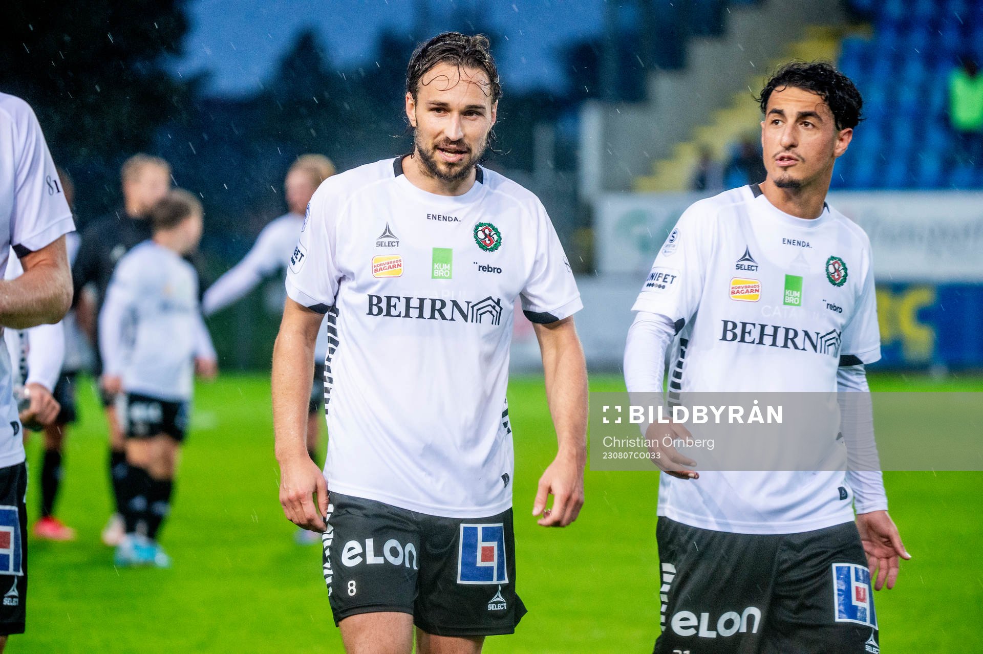 Örebros Kevin Walker jublar