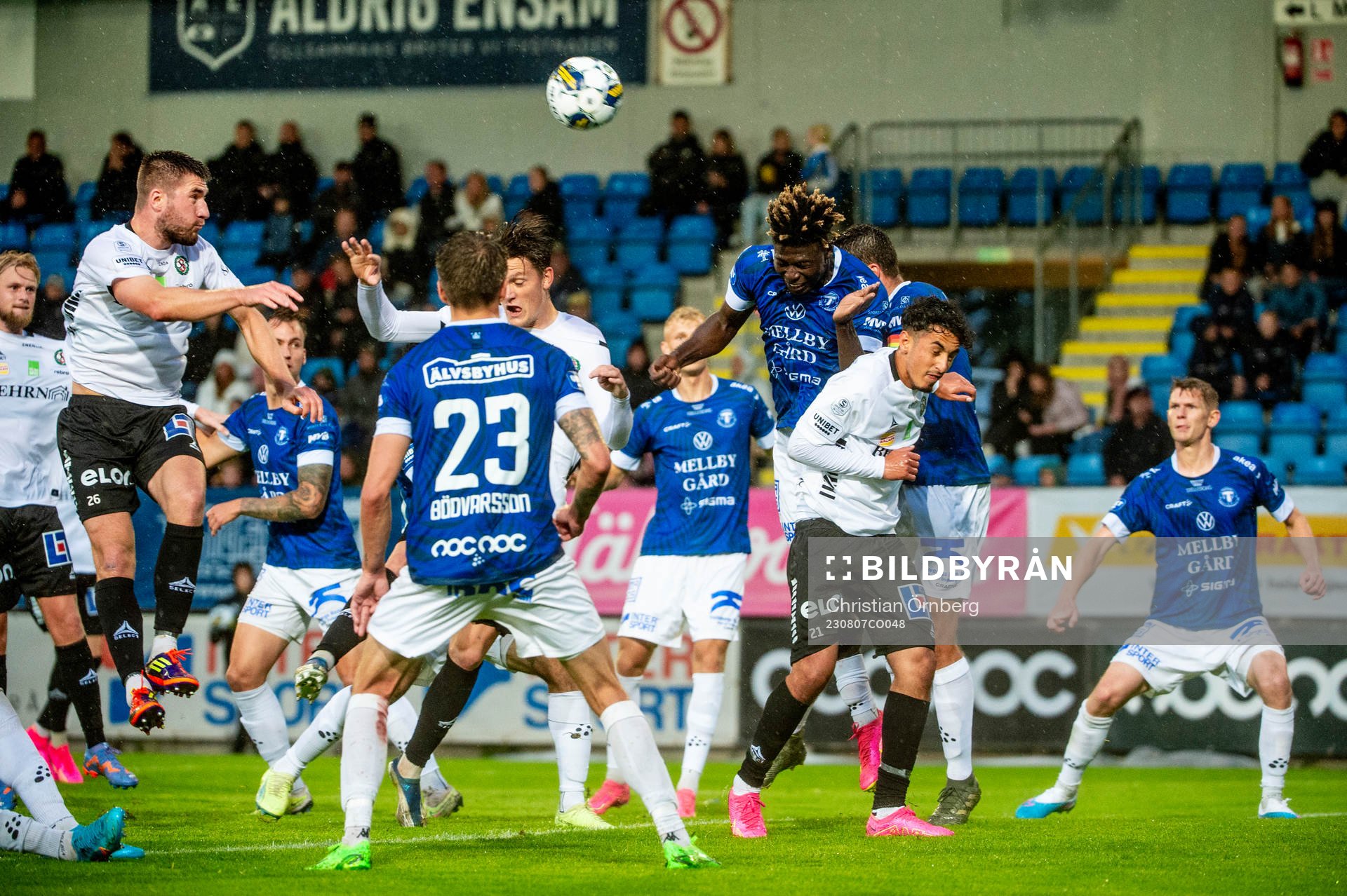 Örebros Elias Barsoum mot Trelleborgs Abel Ogwuche
