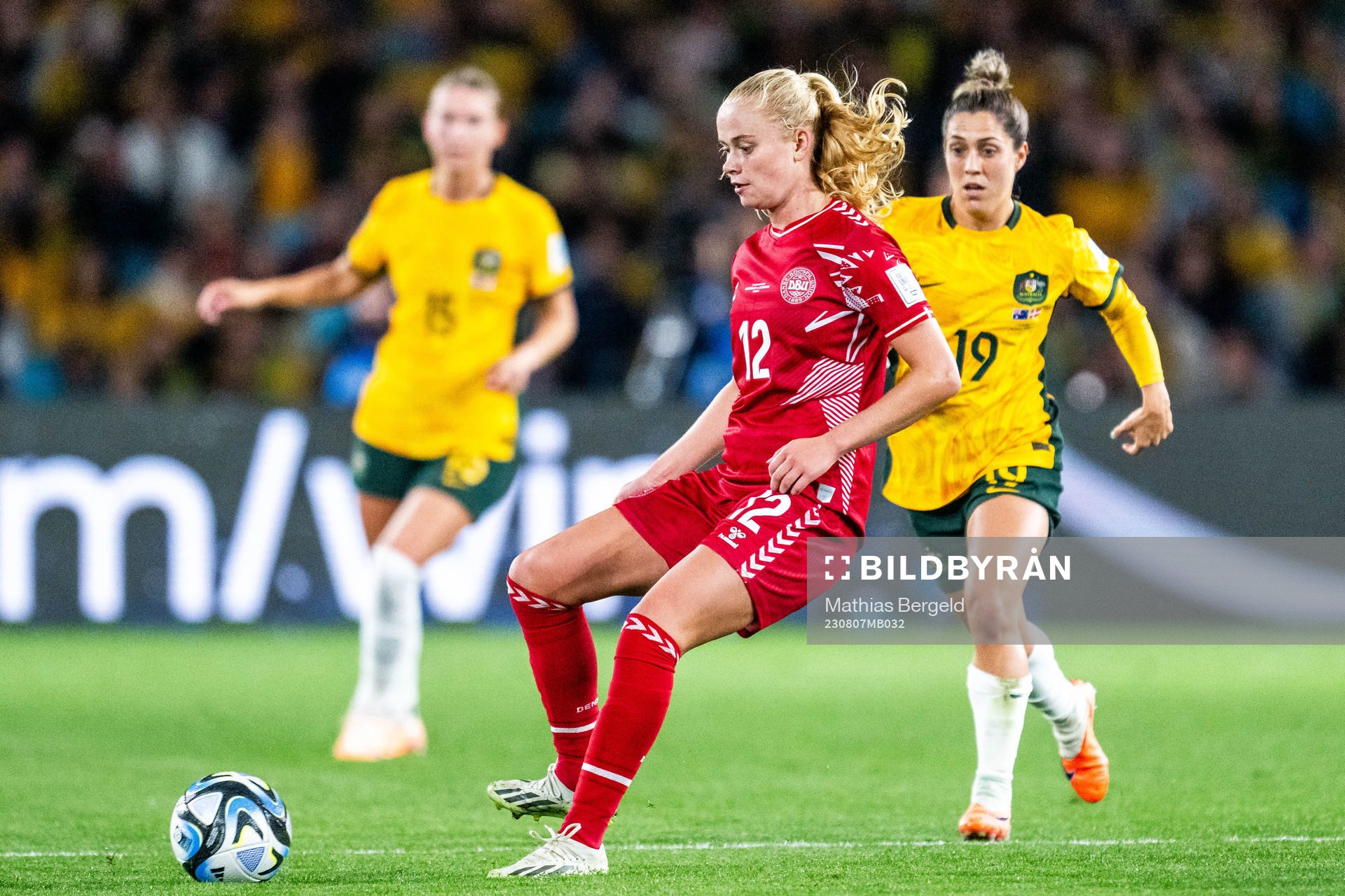 Kathrine Kuhl of Denmark and Katrina Gorry of Australia